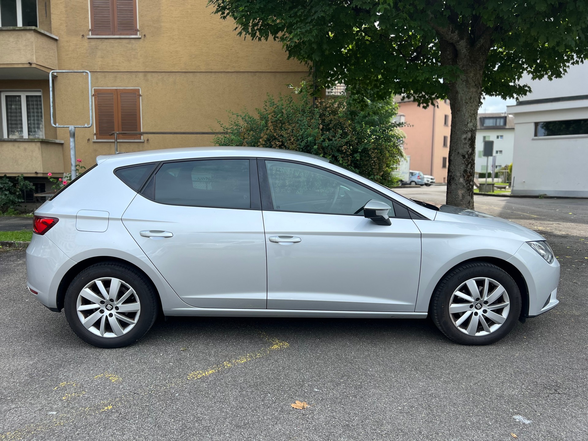 SEAT Leon SC 1.6 TDI Style DSG-image-3