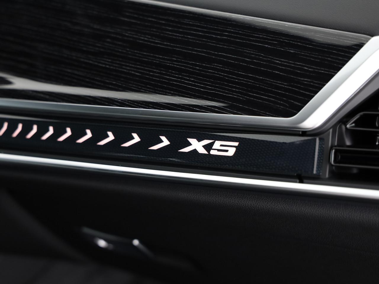 BMW X5 40d xDrive SAG-image-11