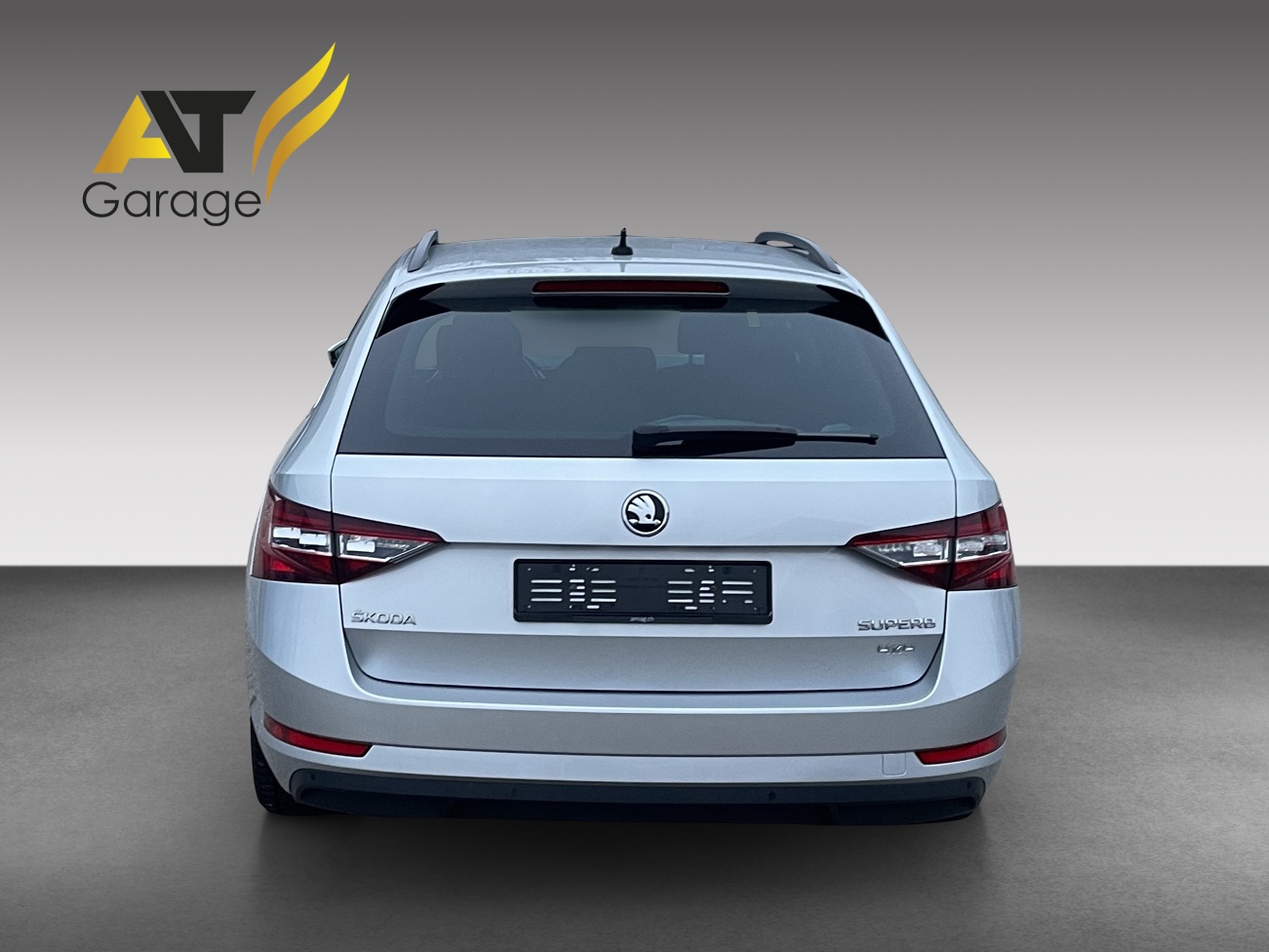 SKODA Superb Combi 2.0 TDi Ambition 4x4 DSG-image-4