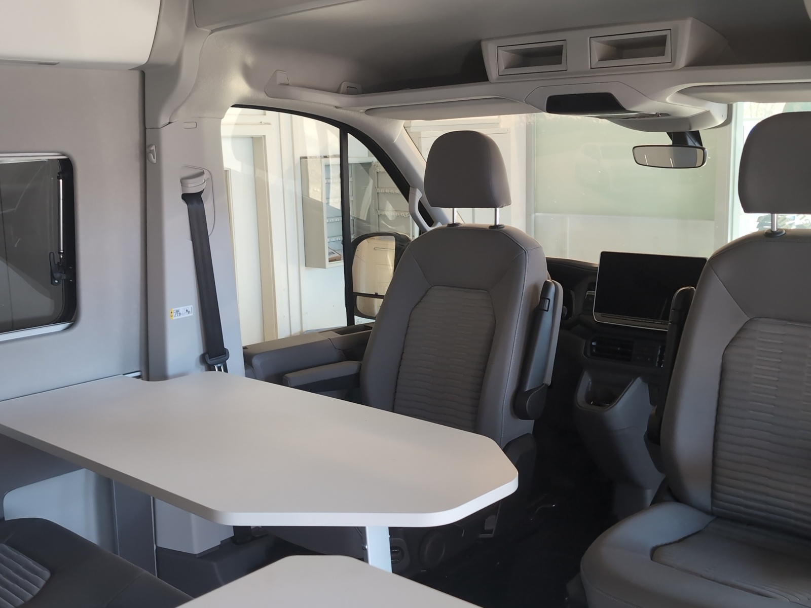 VW Grand California 600 2.0 BI-TDI-image-7