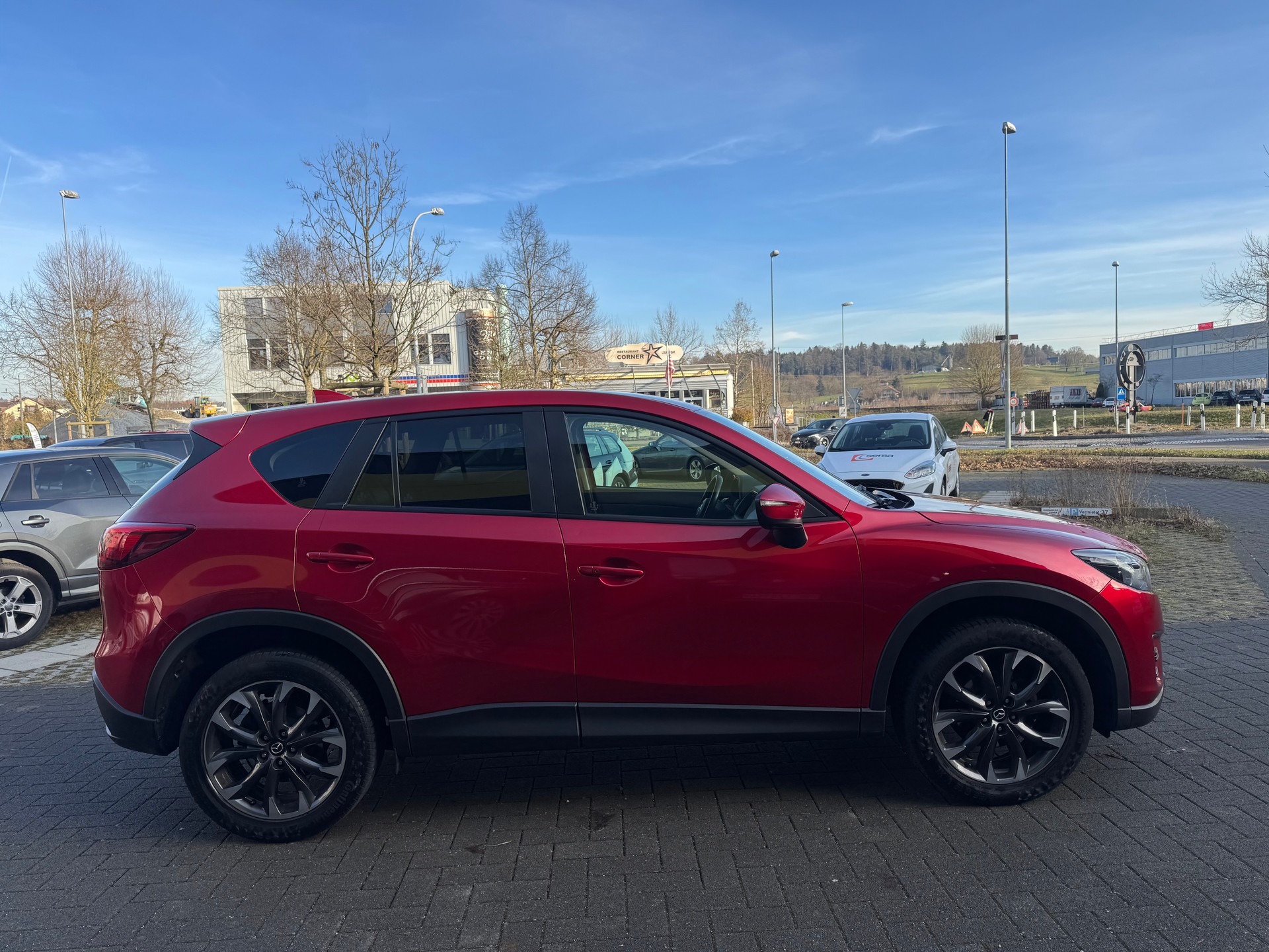 MAZDA CX-5 2.2 D HP Revolution AWD Automatic-image-3