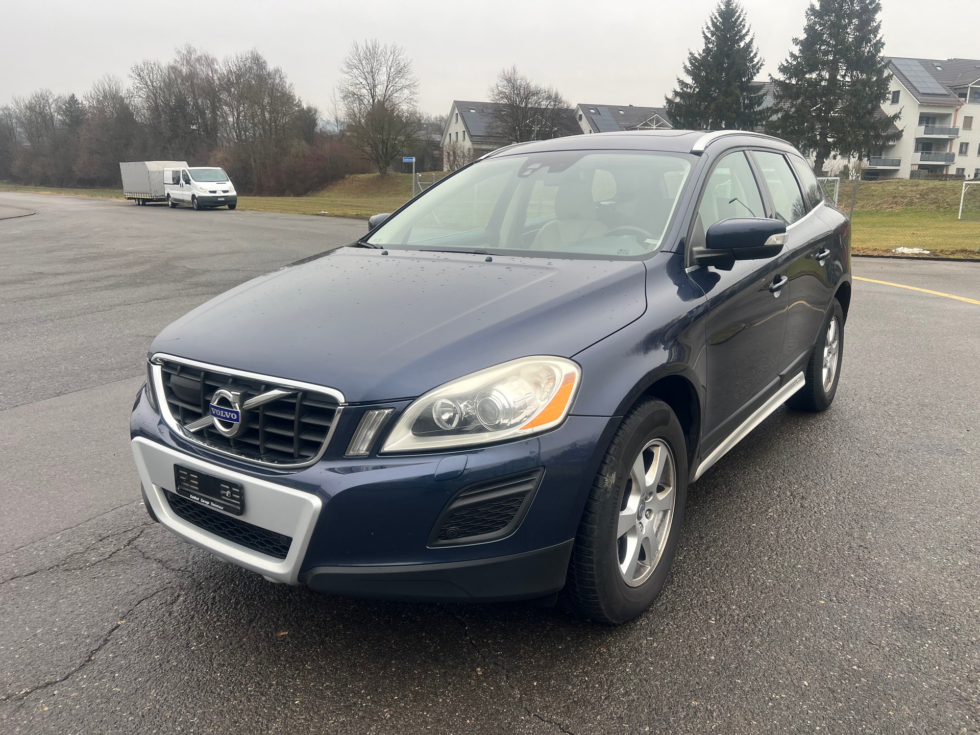VOLVO XC60 T6 AWD R-Design Geartronic-image-1