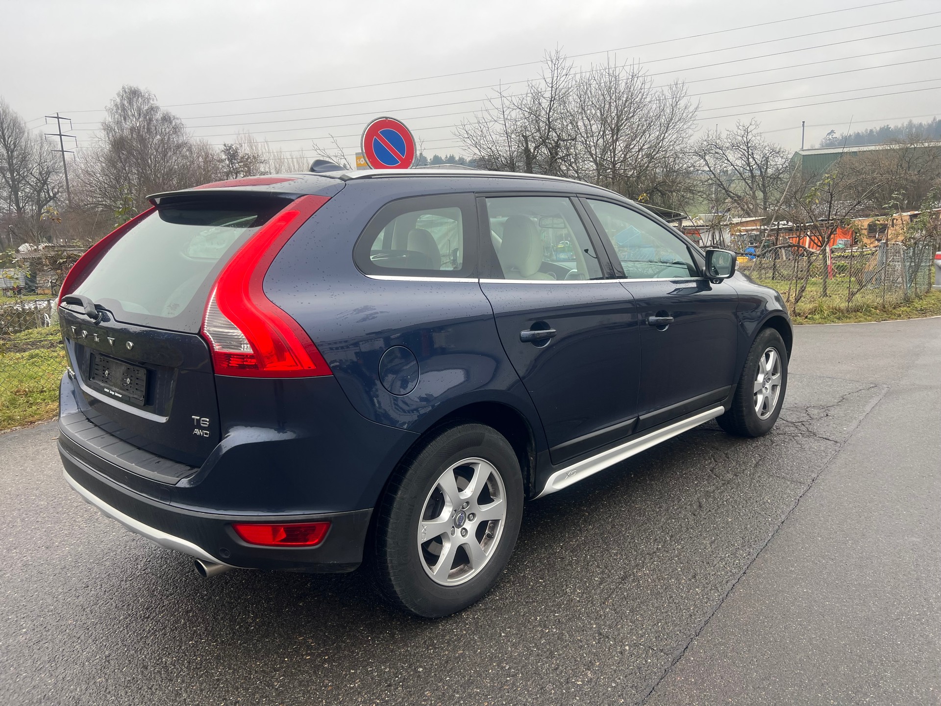 VOLVO XC60 T6 AWD R-Design Geartronic-image-15