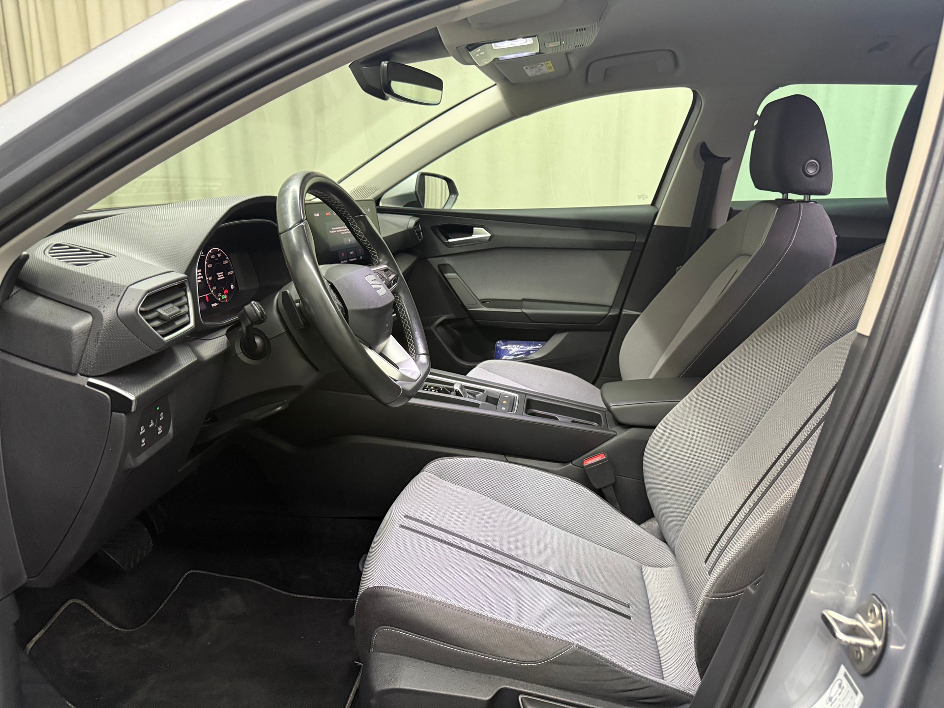 SEAT Leon ST 2.0 TDI EVO DSG Style-image-7