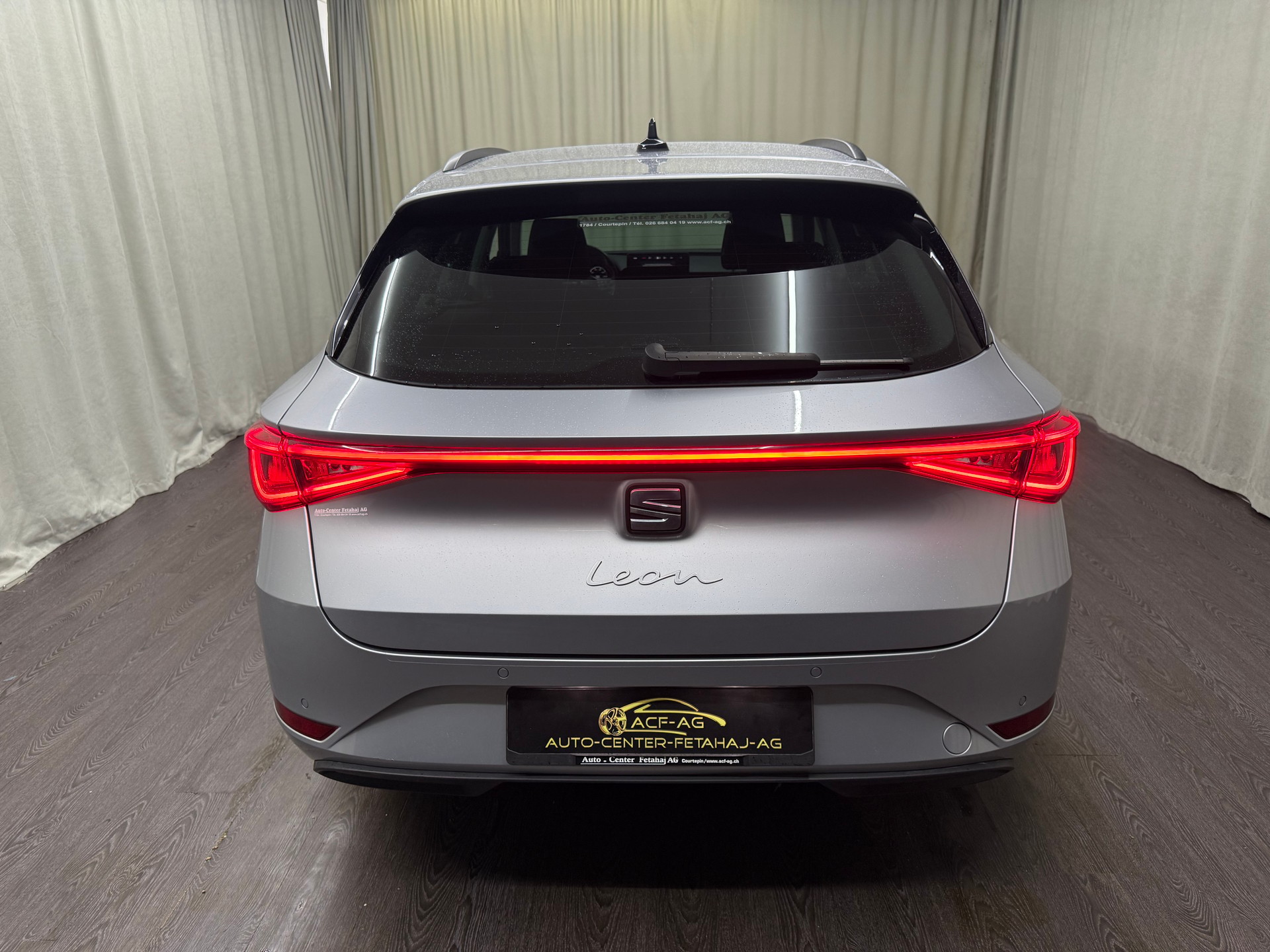 SEAT Leon ST 2.0 TDI EVO DSG Style-image-5