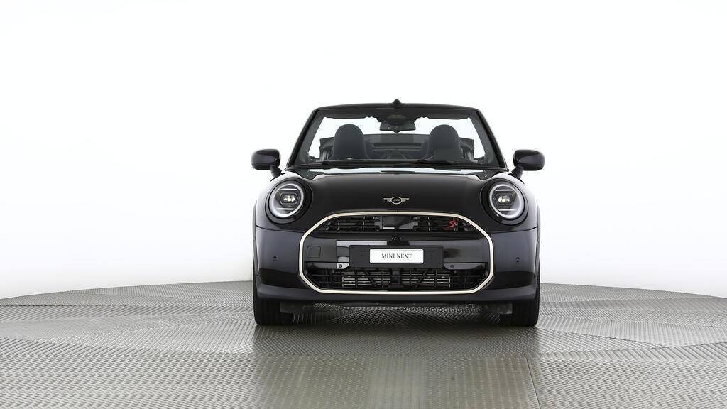 MINI Cooper S Cabrio-image-17
