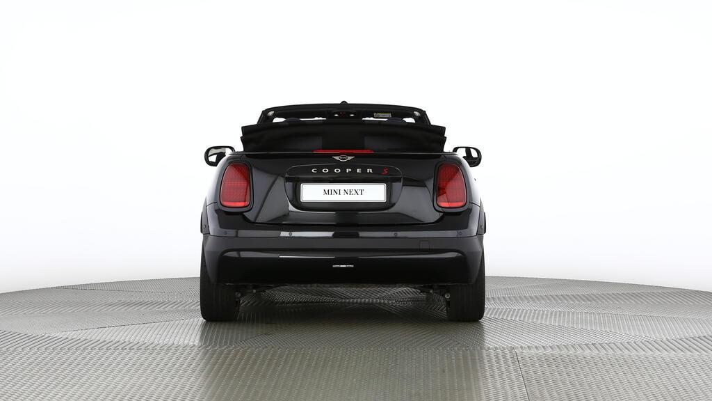 MINI Cooper S Cabrio-image-13