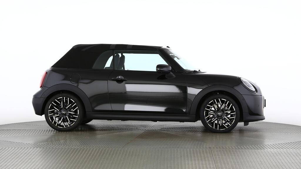MINI Cooper S Cabrio-image-1