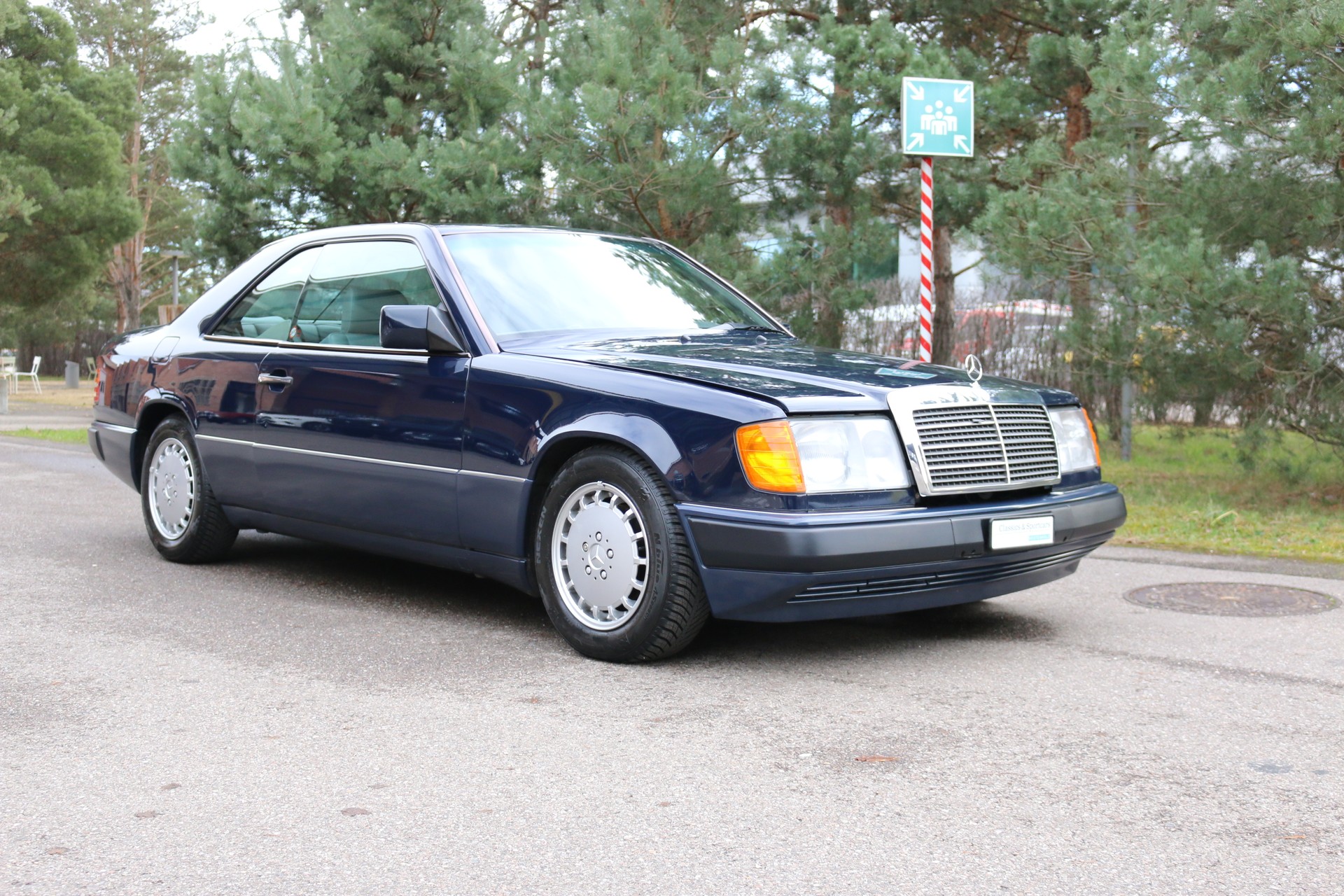 MERCEDES-BENZ 300 CE