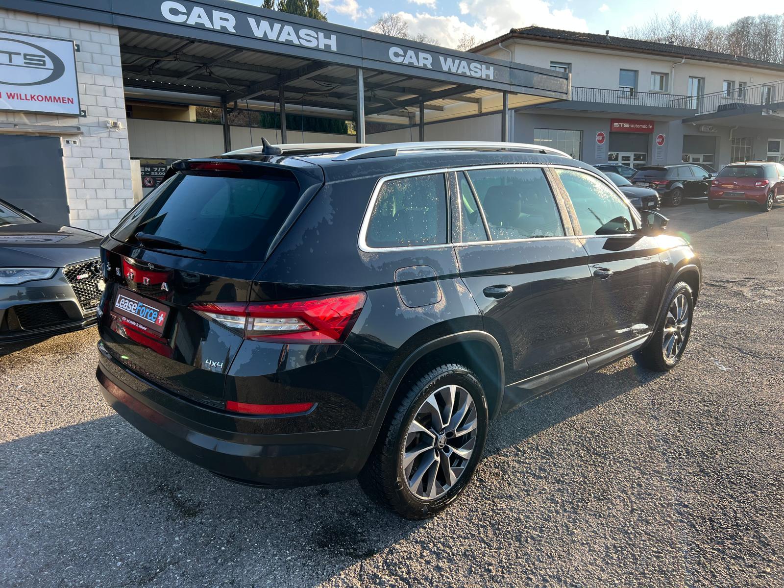 SKODA Kodiaq 2.0 TDI SCR Drive 4x4 DSG-image-1