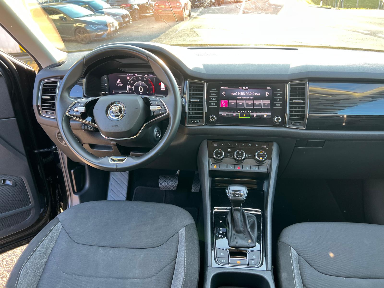 SKODA Kodiaq 2.0 TDI SCR Drive 4x4 DSG-image-5