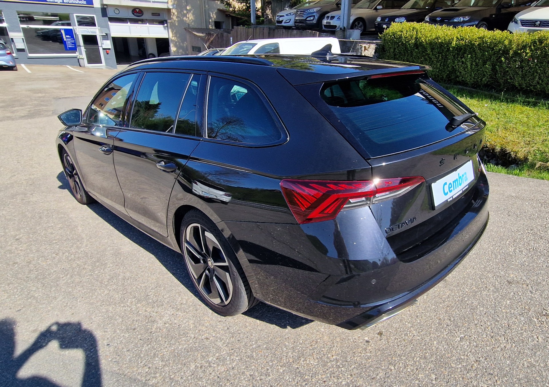 SKODA Octavia Combi 2.0 TDI DSG RS 4x4-image-5