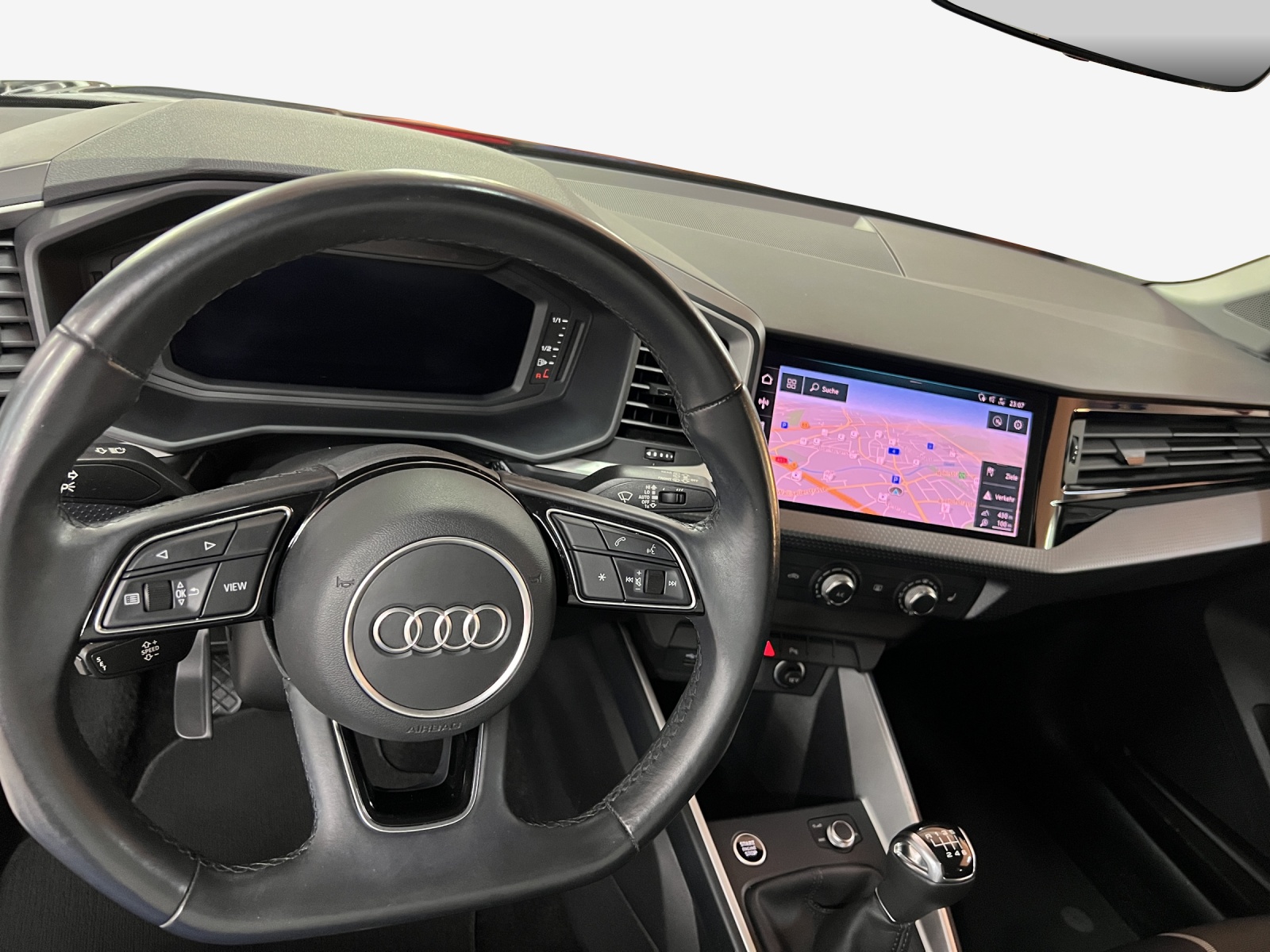 AUDI A1 Sportback 30 TFSI Attraction-image-8
