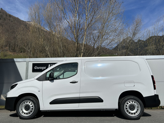 TOYOTA Proace City Van 1.5D ActL-image-2