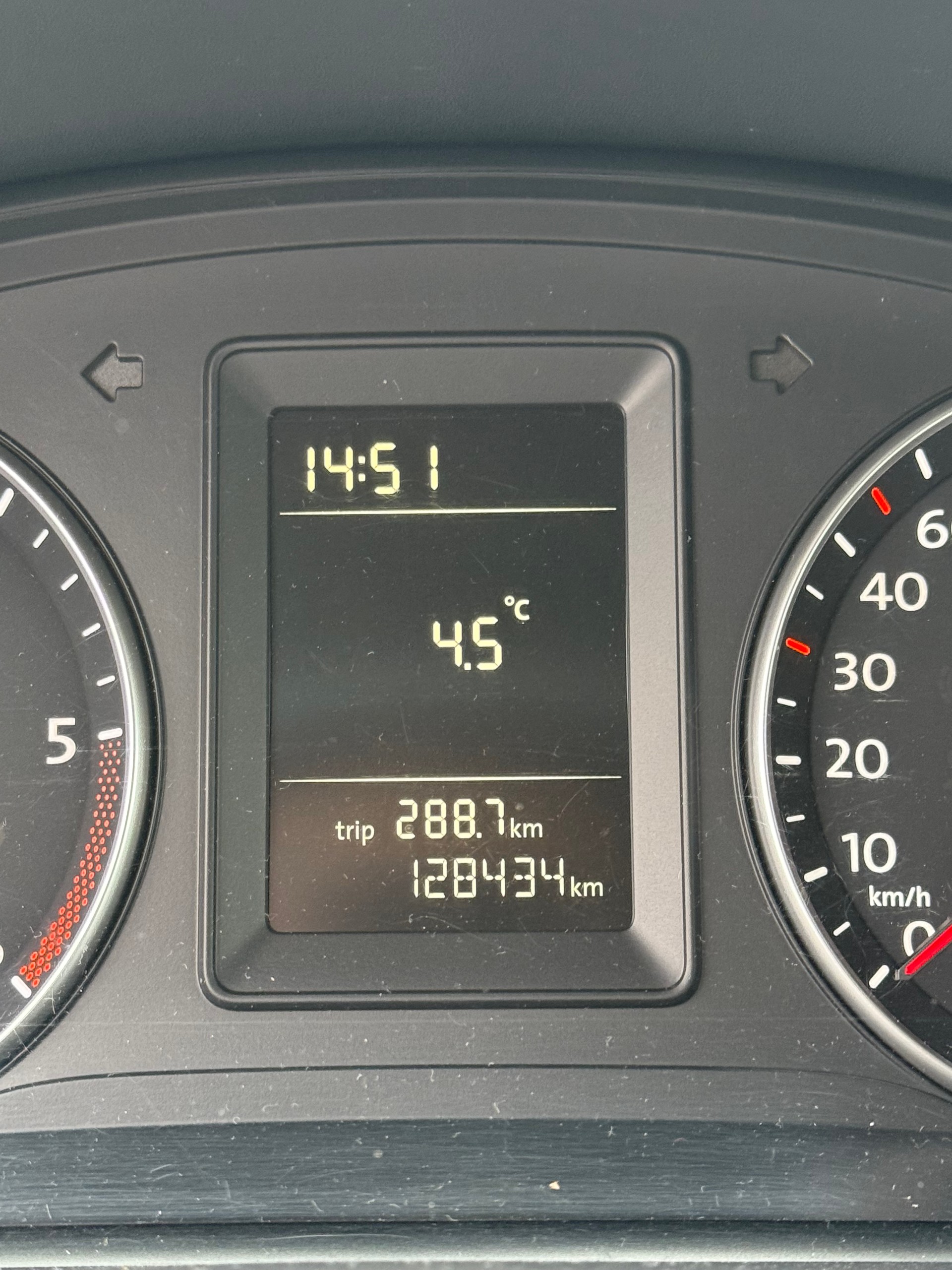 VW Caddy 1.6 TDI Blue Motion Technology Trendline-image-9