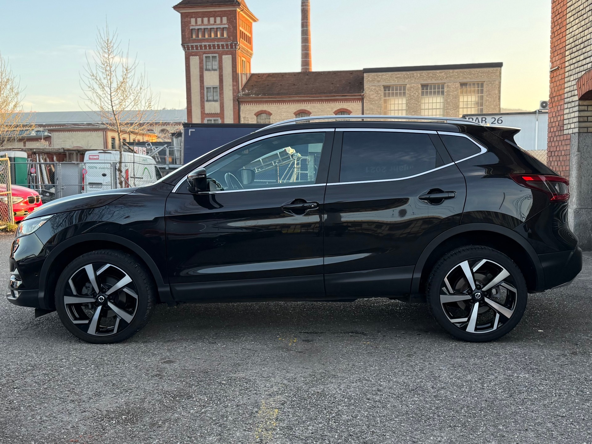 NISSAN Qashqai 1.6 dCi tekna ALL-MODE 4x4-image-3