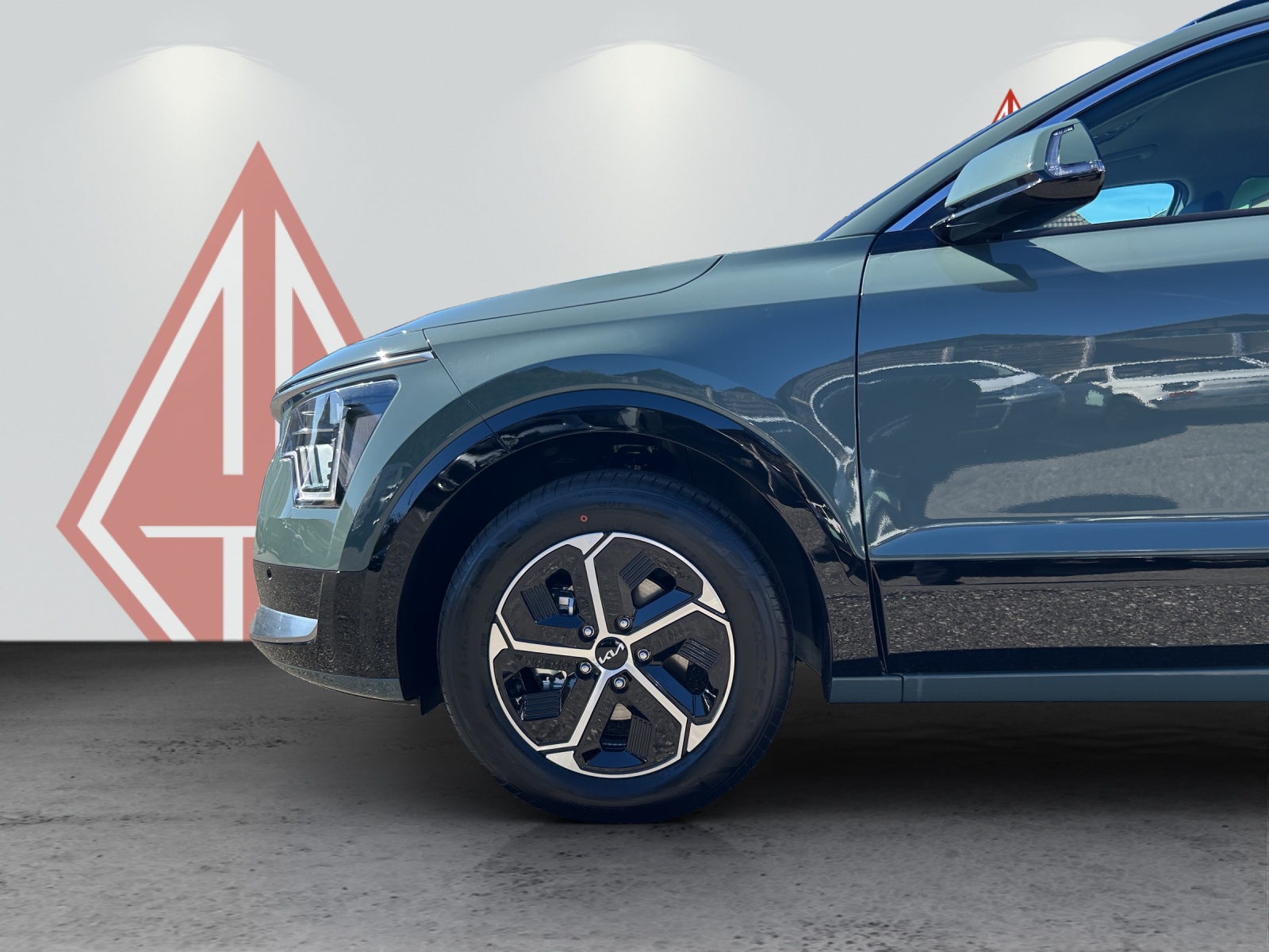 KIA Niro 1.6 GDi Hybrid Power Edition-image-16