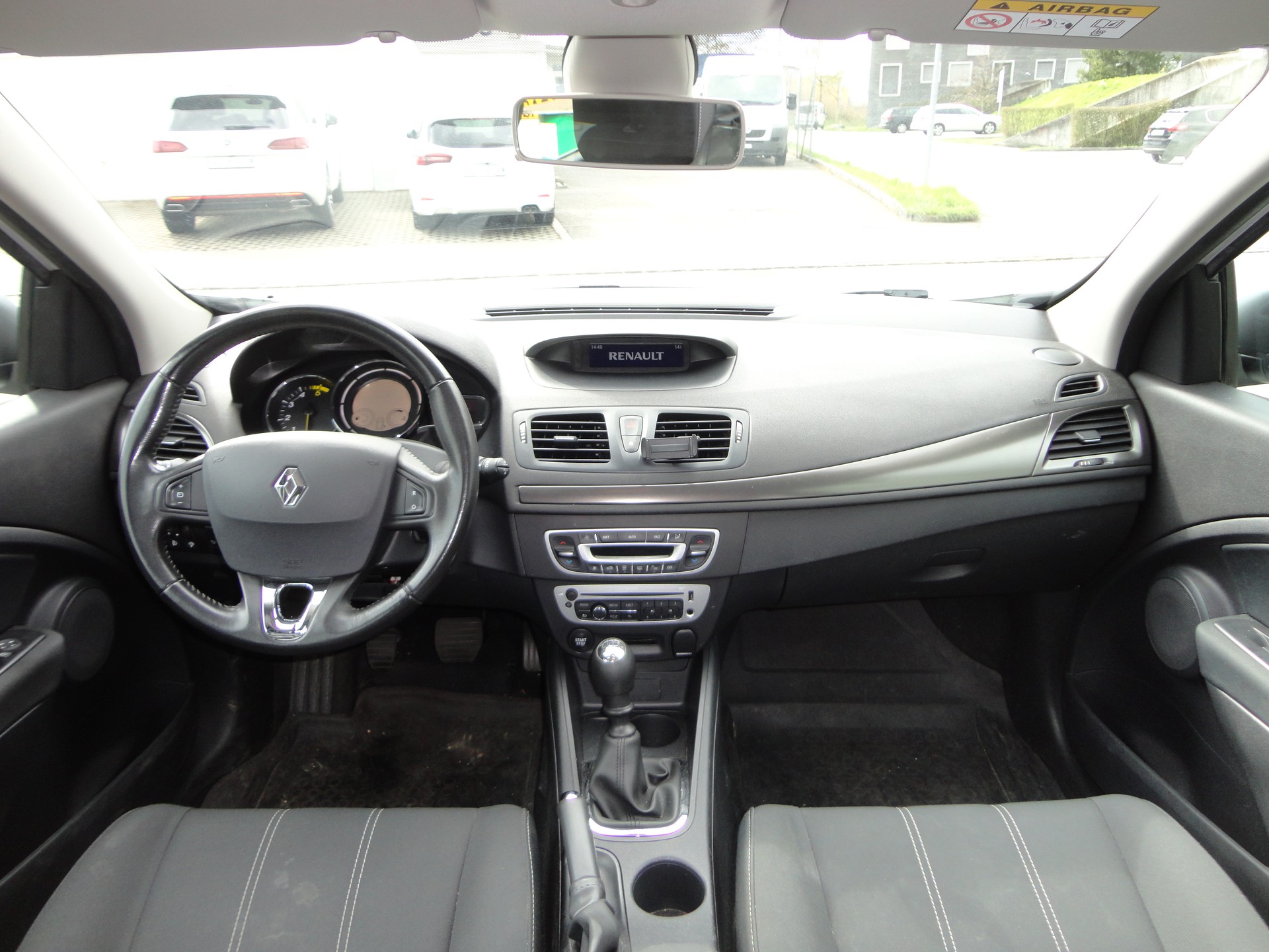 RENAULT Mégane Grandtour 1.5 dCi Expression-image-13