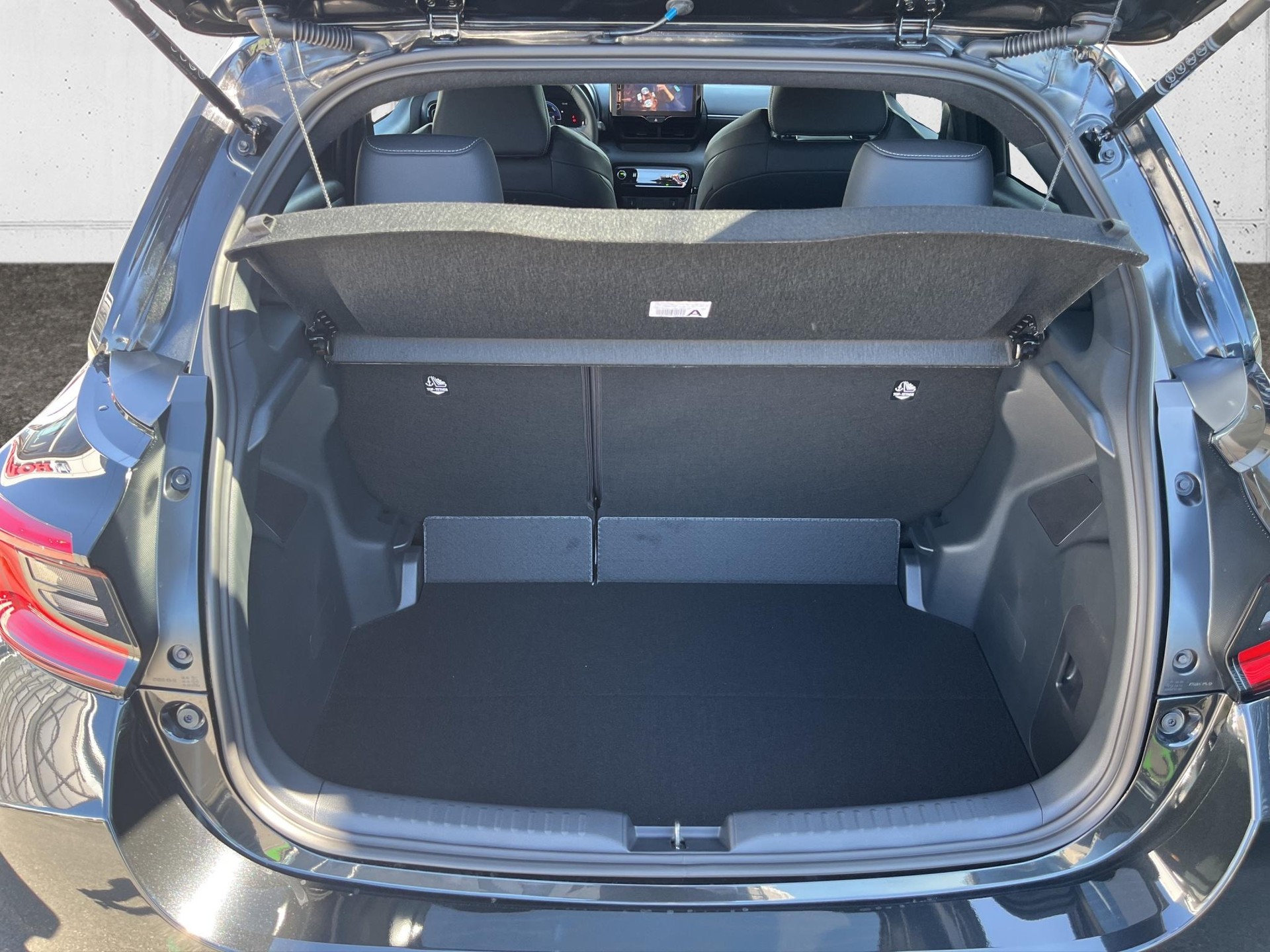 MAZDA 2 1.5 Hybrid Homura-image-17