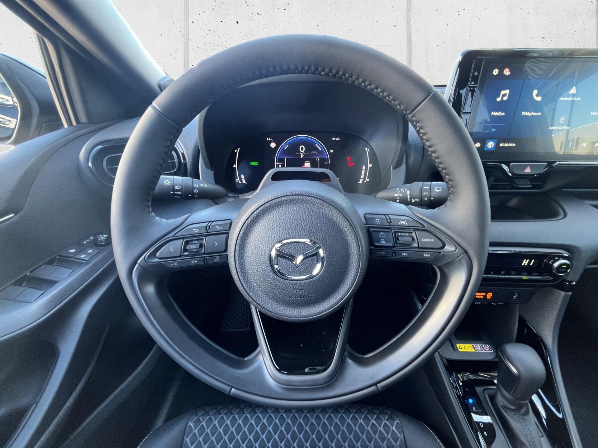 MAZDA 2 1.5 Hybrid Homura-image-9