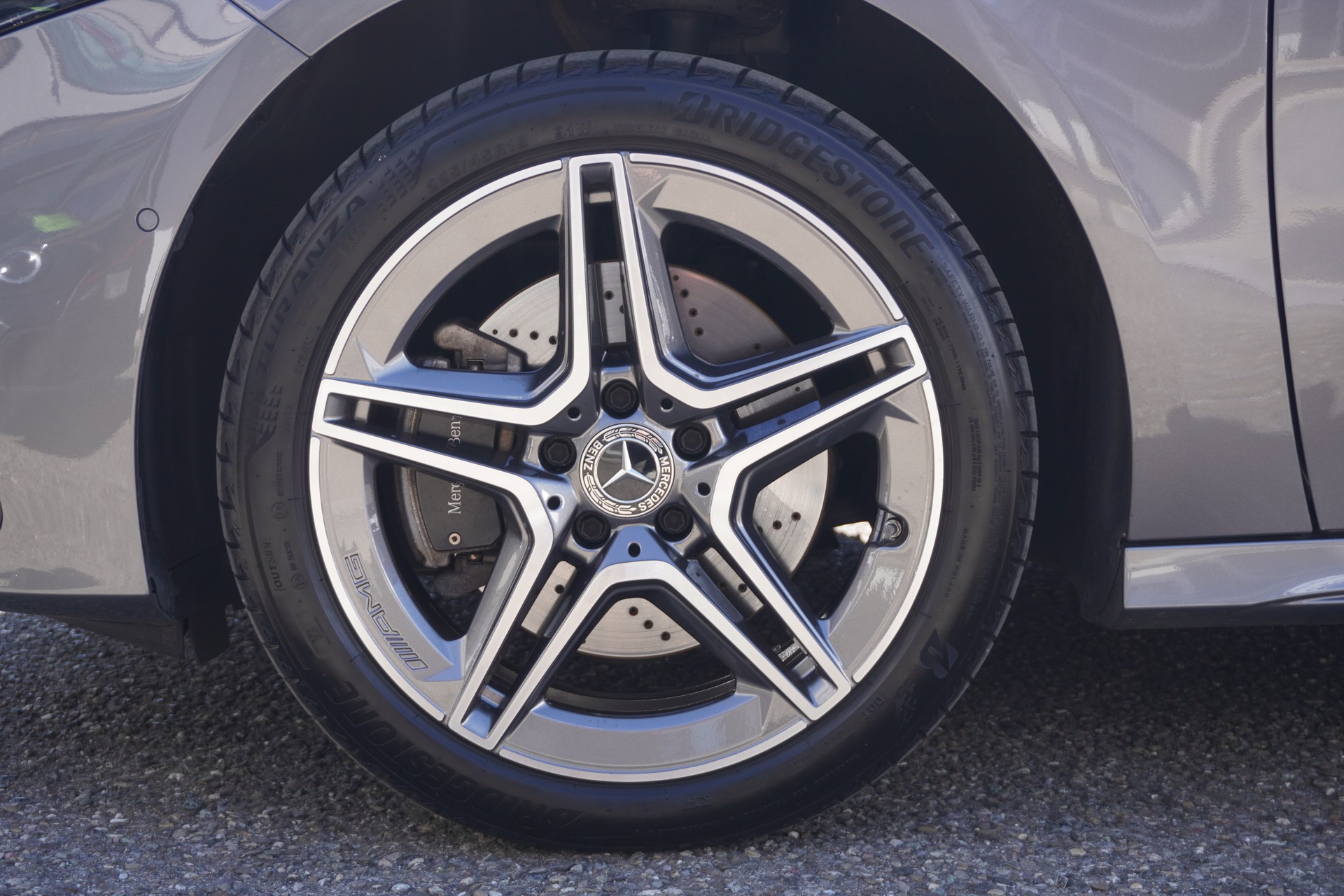 MERCEDES-BENZ A 250 e 8G-DCT AMG-LINE-image-9
