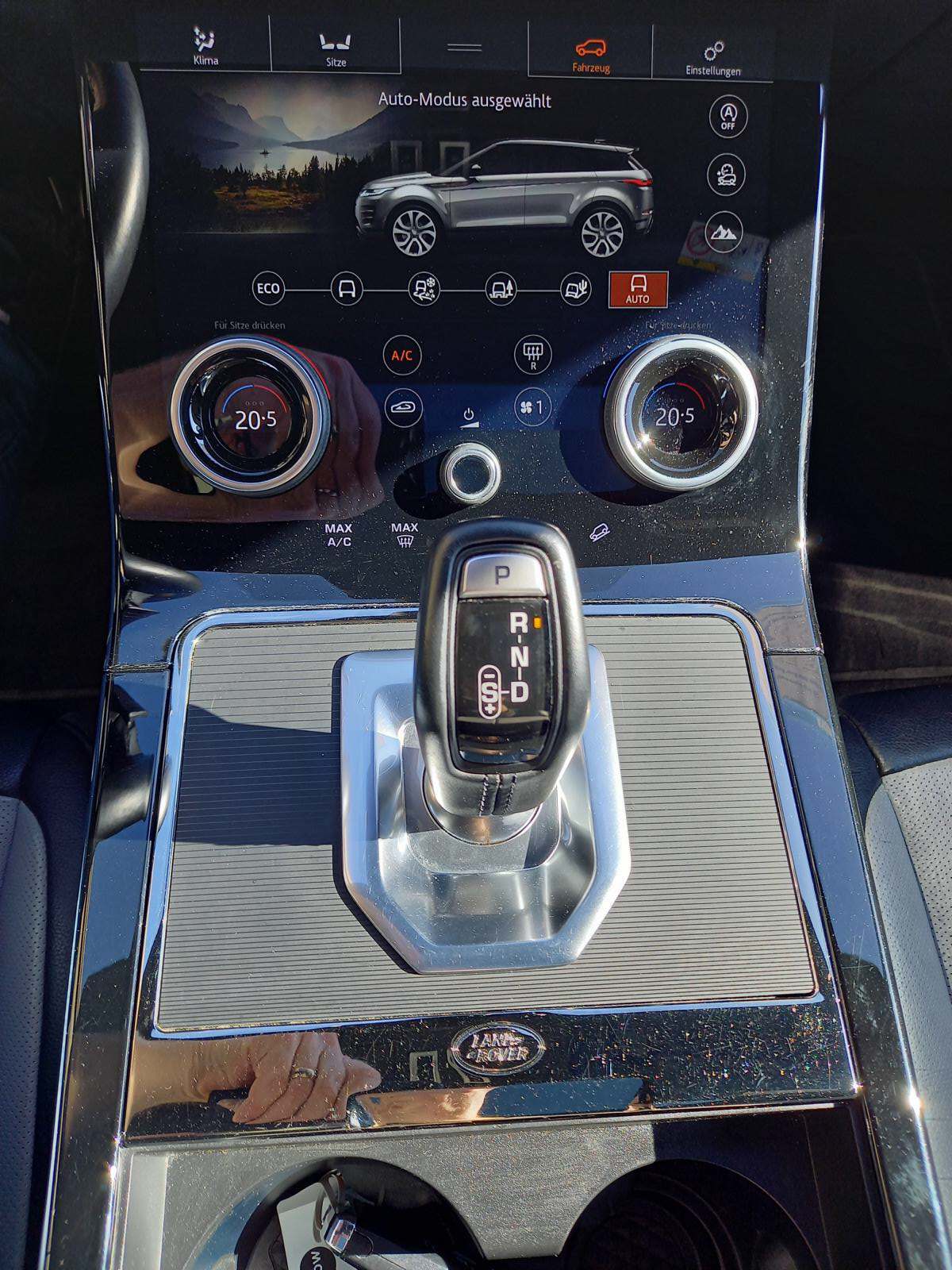 LAND ROVER Range Rover Evoque R-Dynamic D 240 SE AT9-image-9