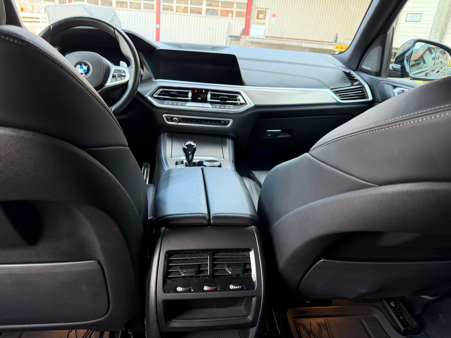 BMW X5 xDrive M50d Steptronic-image-11