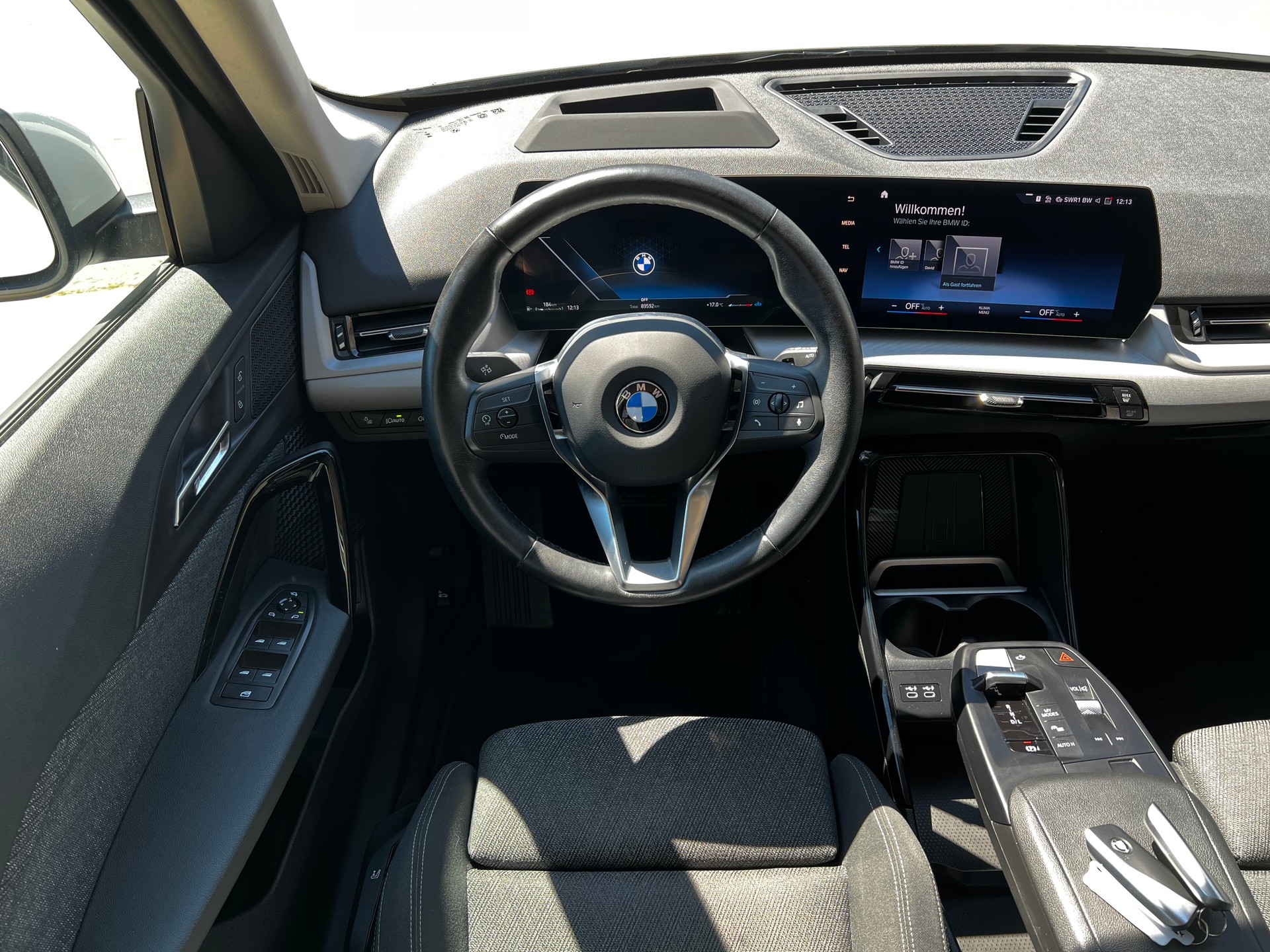 BMW X1 xDrive 20d 48V-image-12