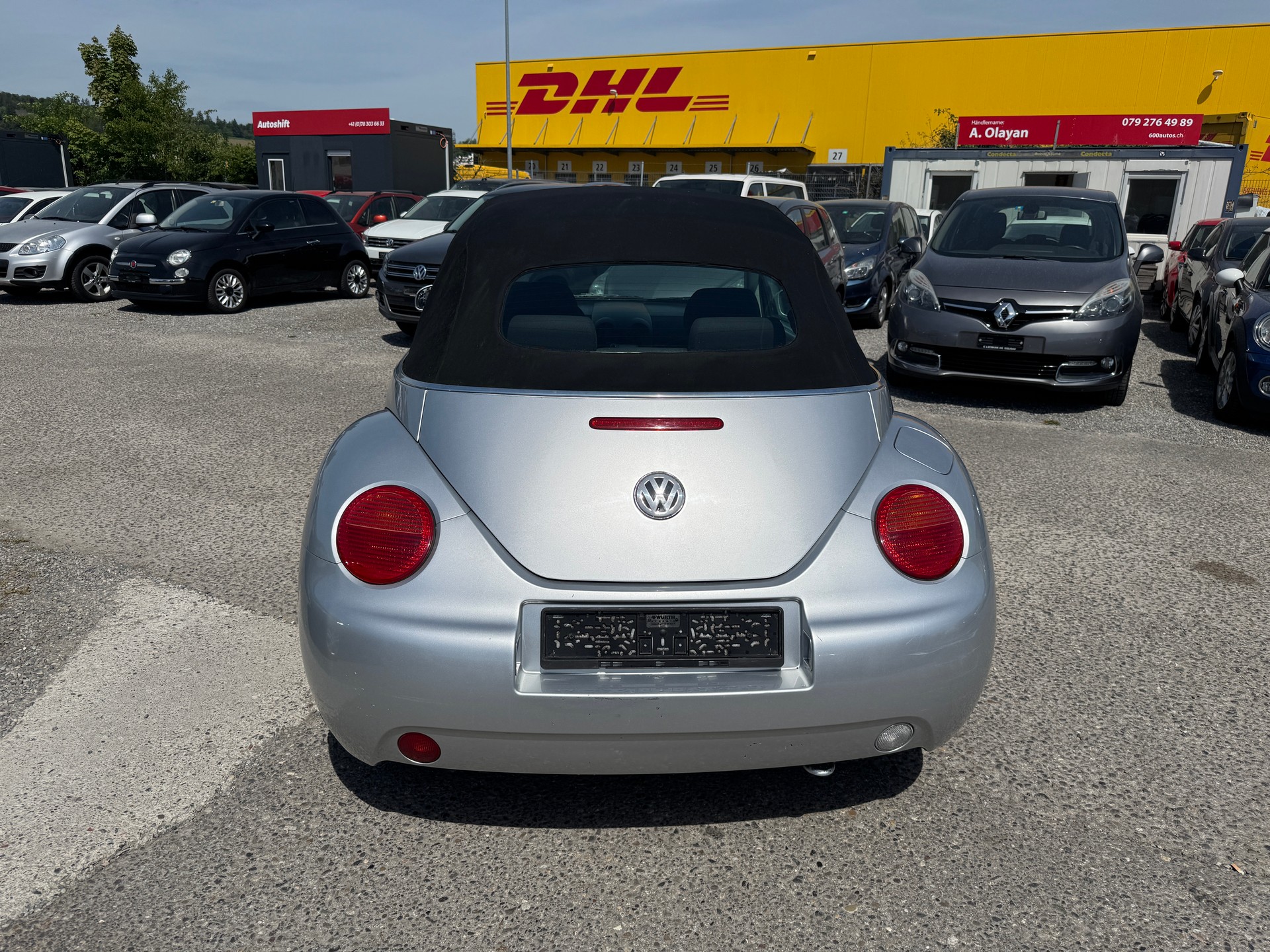 VW Beetle Cabrio 2.0-image-3