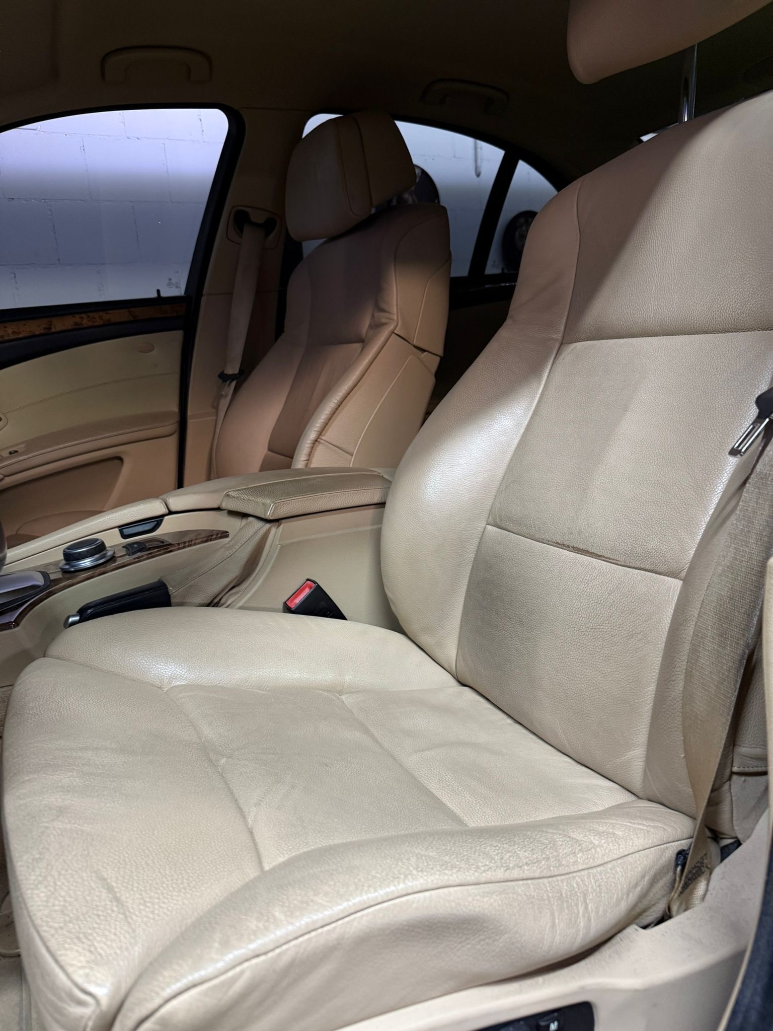 BMW 530xi Steptronic-image-7
