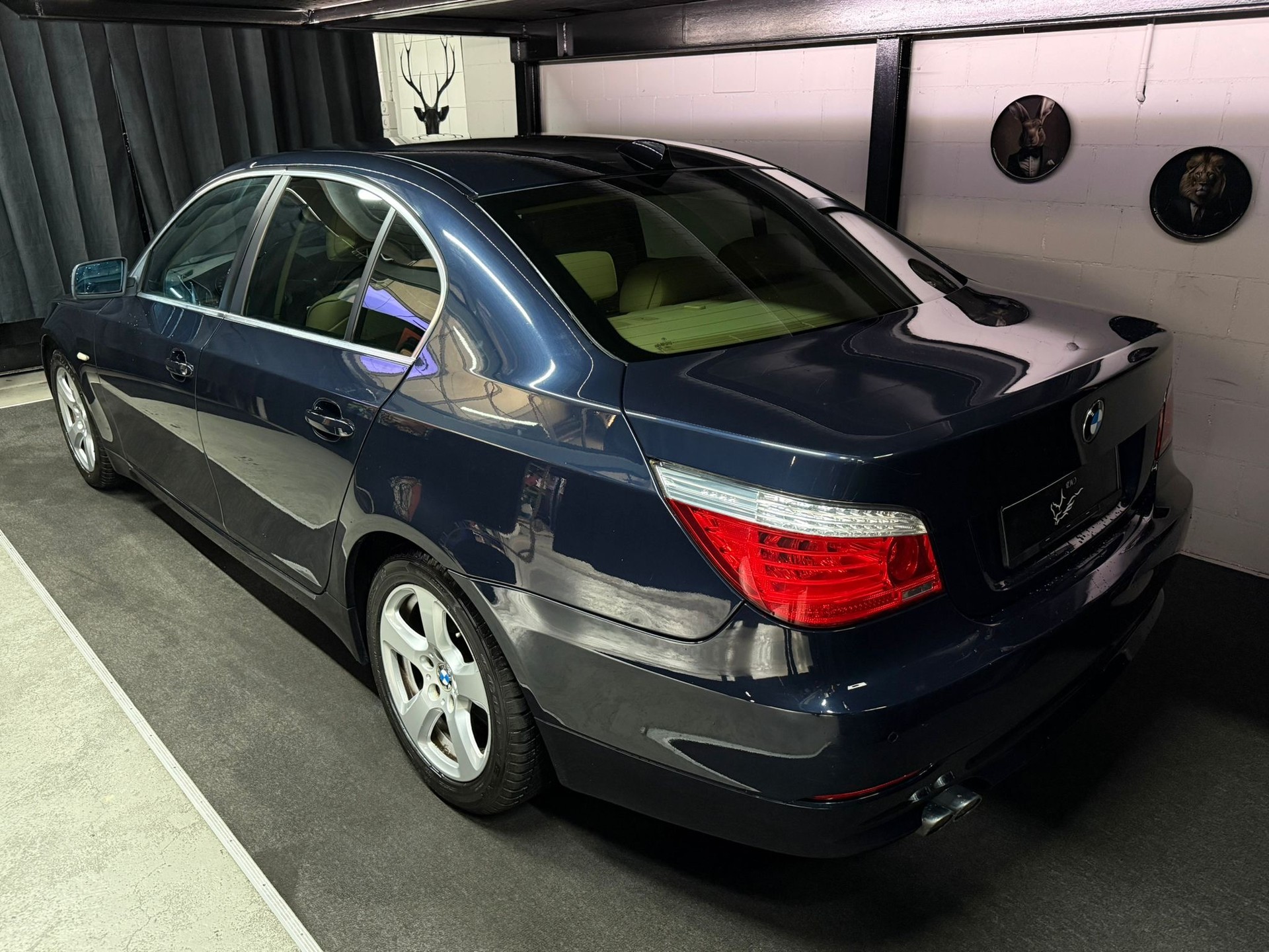 BMW 530xi Steptronic-image-17