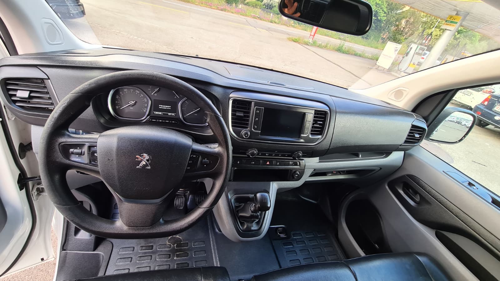 PEUGEOT Expert 2.0 BlueHDi 150 S&S Allure Long ** 3-Plätzer ** Teil-Leder ** Klima ** Anh-Kupplung ** Sortimo ** LTZ MFK 31.10.2024 **-image-14