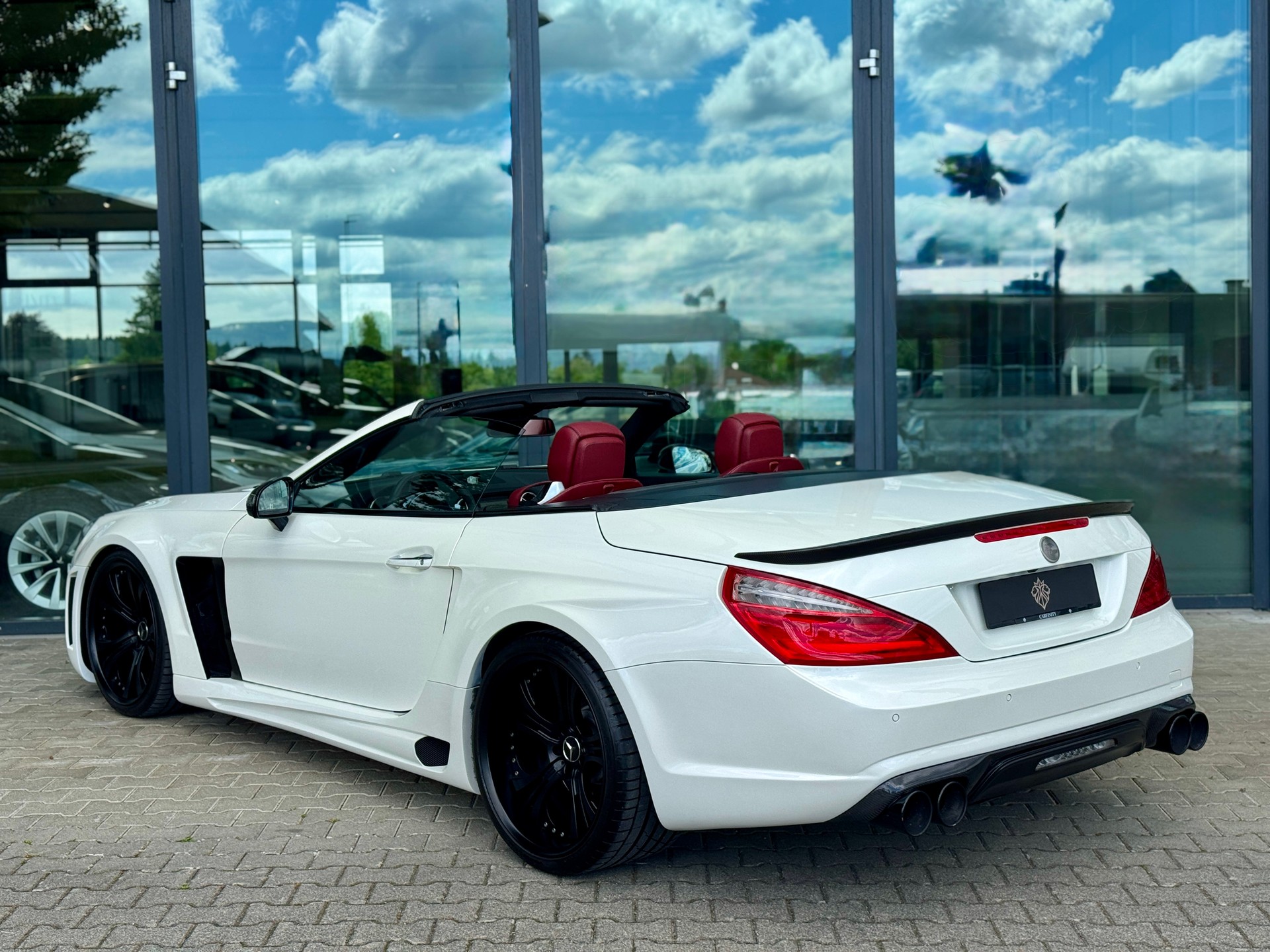 MERCEDES-BENZ SL 63 AMG Speedshift FAB Design-showroom-element-3