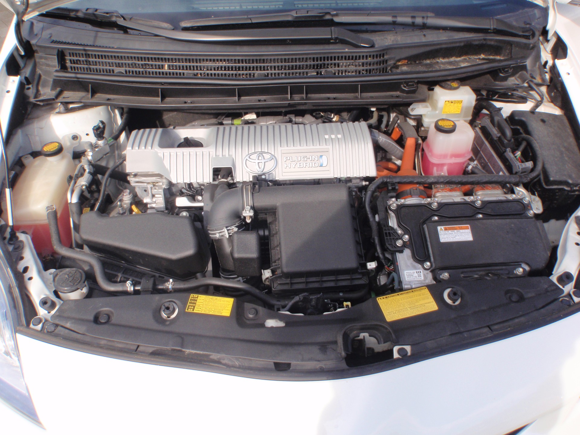 TOYOTA Prius 1.8 16V Plug-in Hybrid Sol Premium-image-13