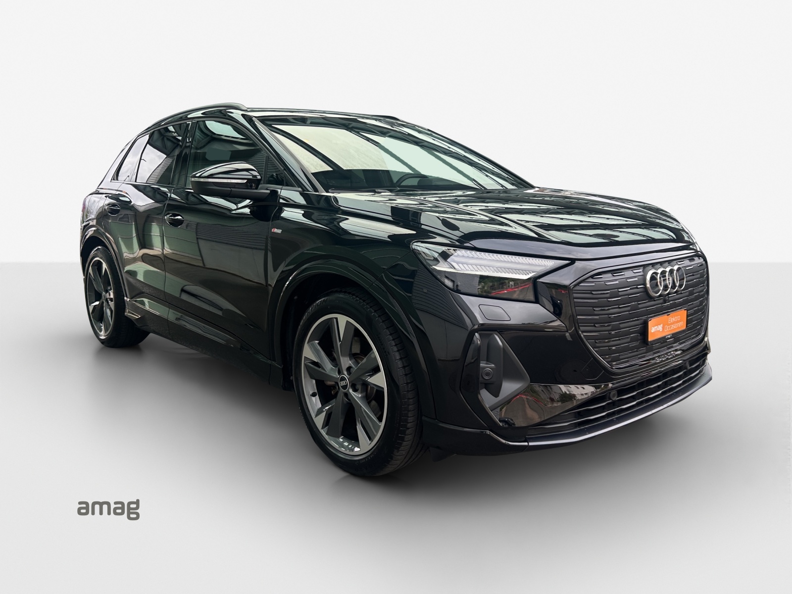AUDI Q4 e-tron 35-image-6