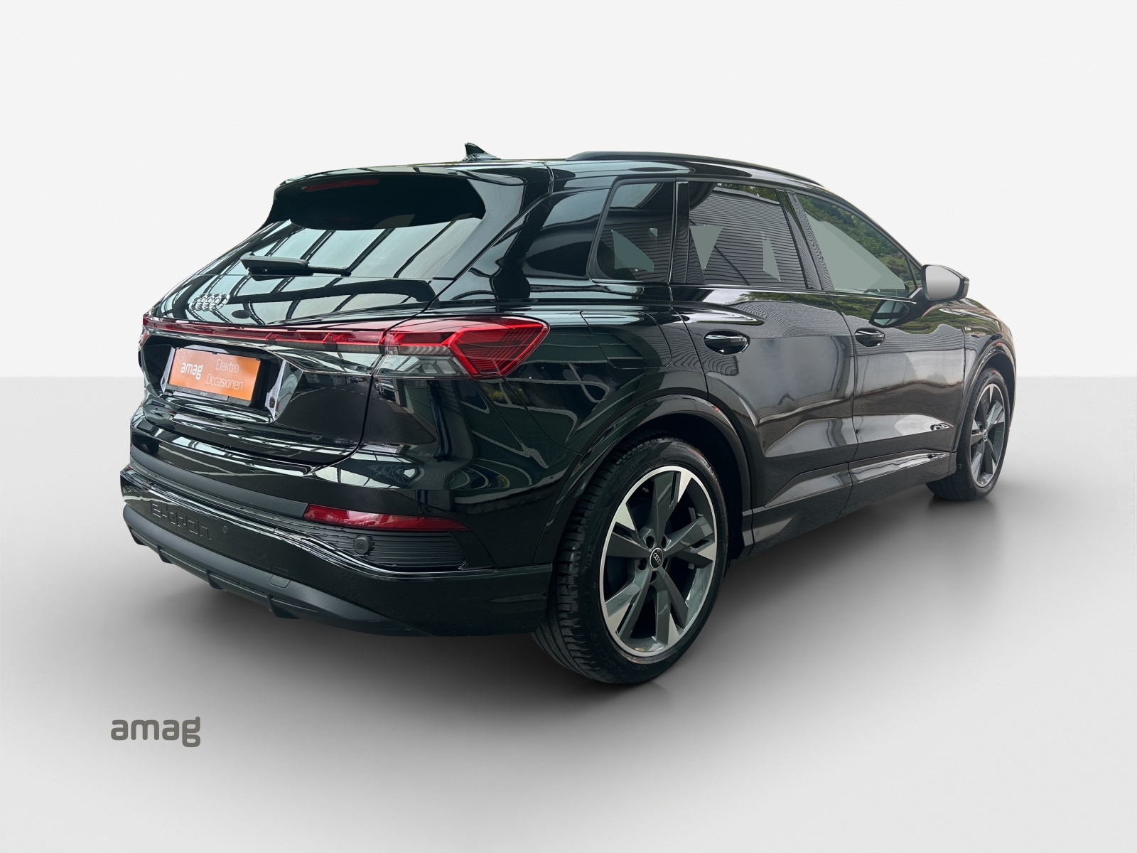 AUDI Q4 e-tron 35-image-5