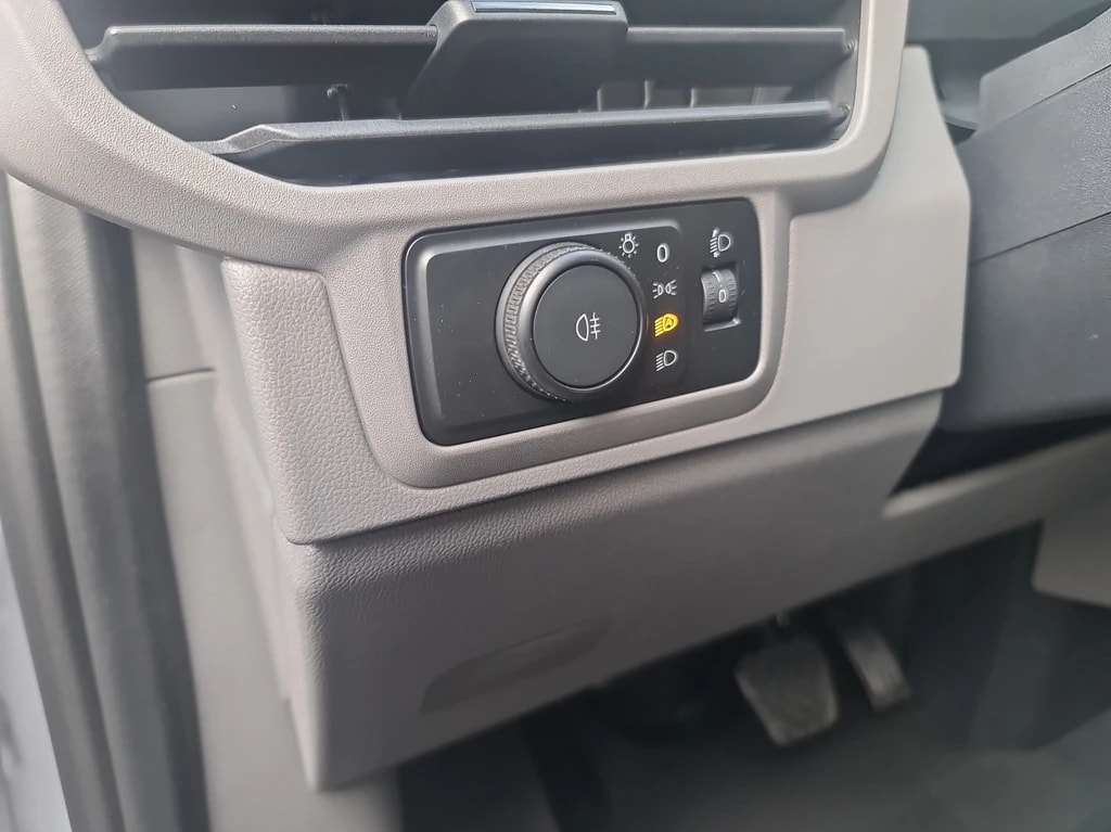 VW Transporter 2.0 TDI 4Motion Automat * Flügeltüren *-image-14