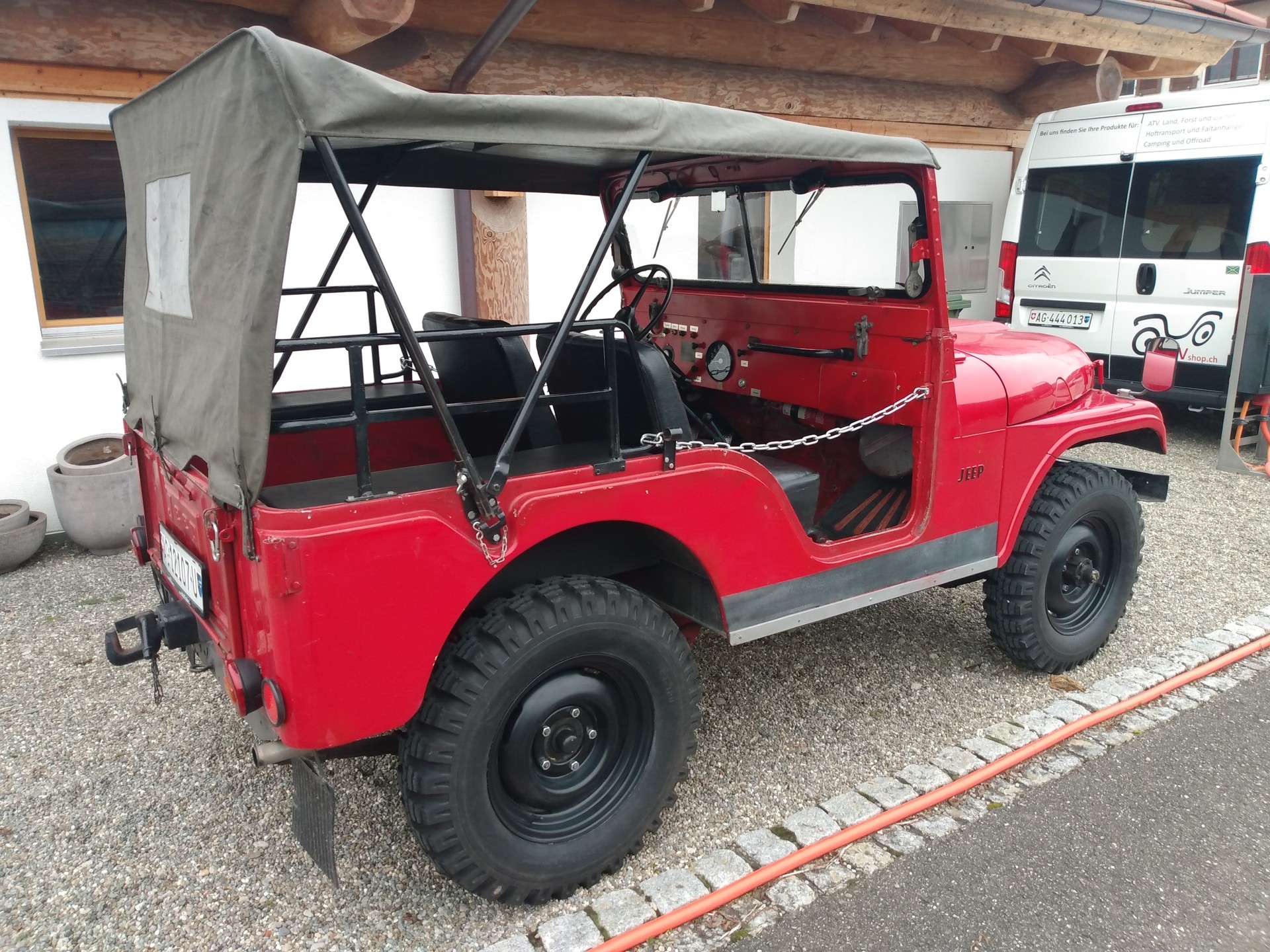 JEEP Universal-image-2