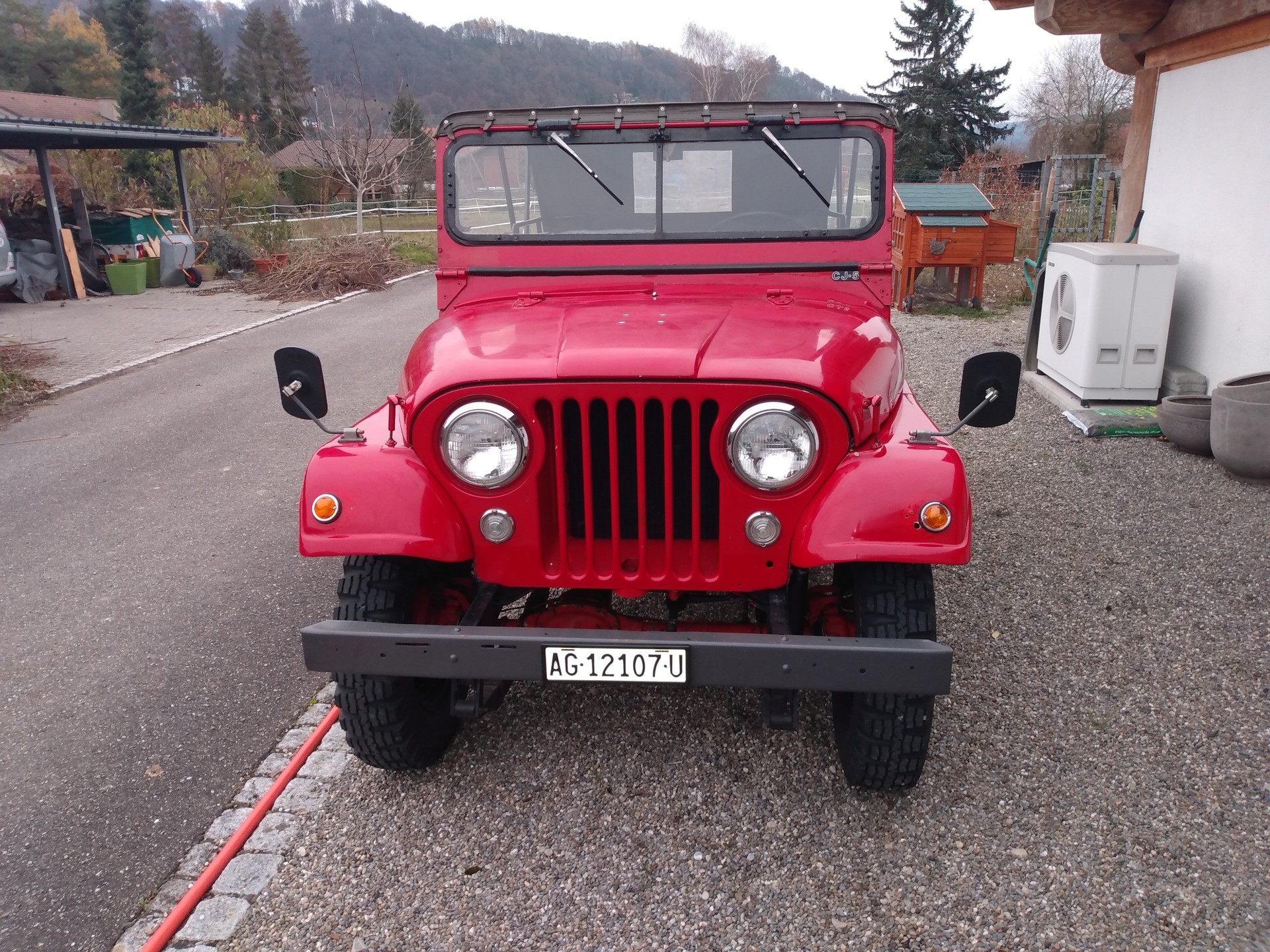 JEEP Universal-image-1