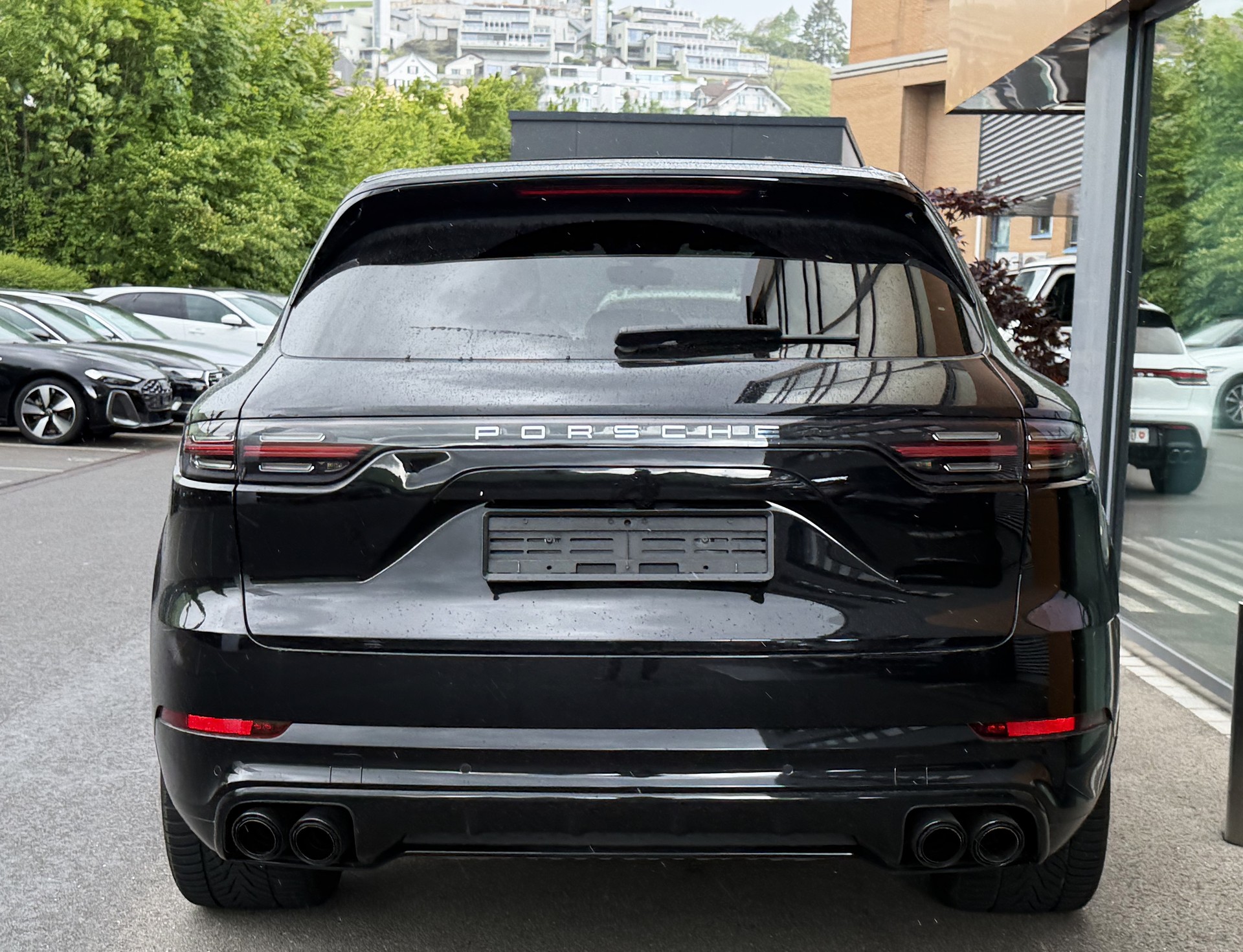 PORSCHE Cayenne 3.0 V6-image-8