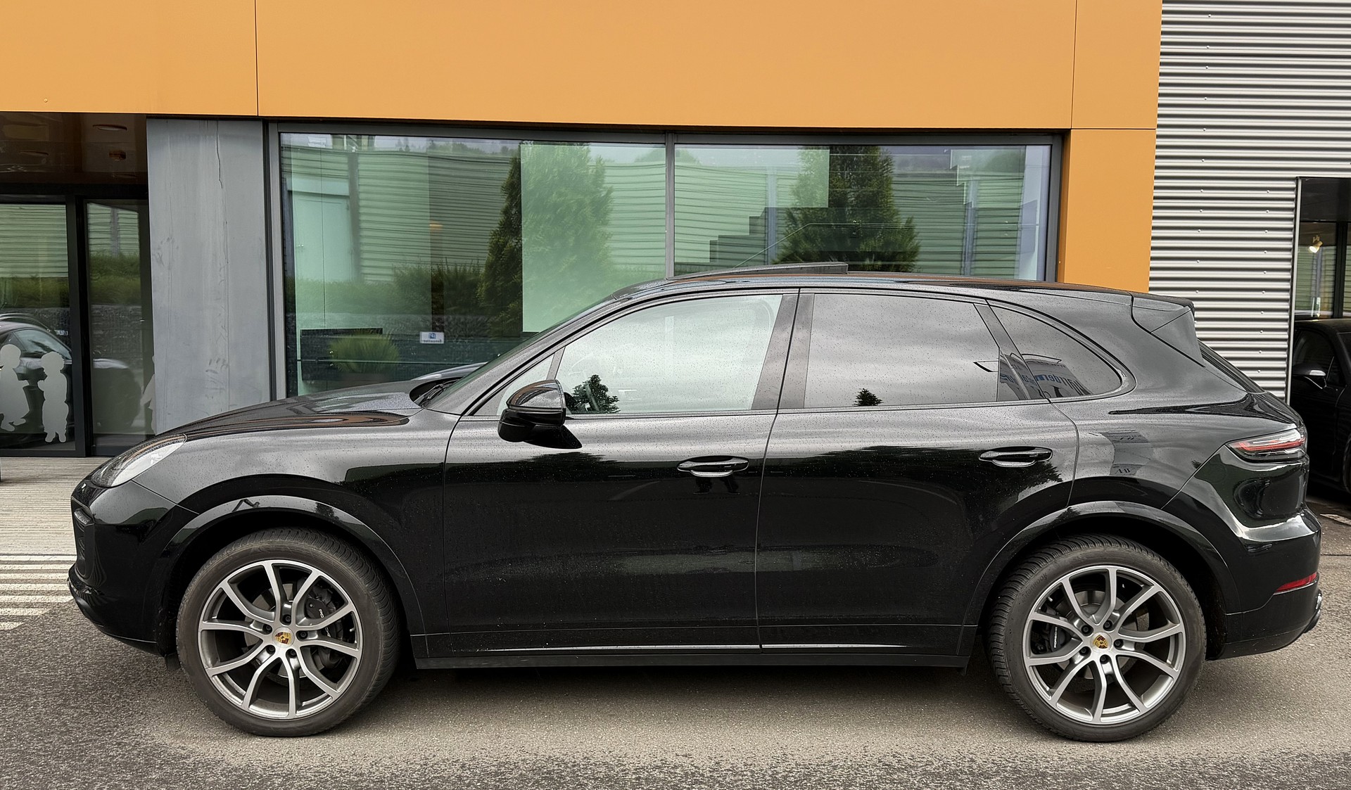 PORSCHE Cayenne 3.0 V6-image-9
