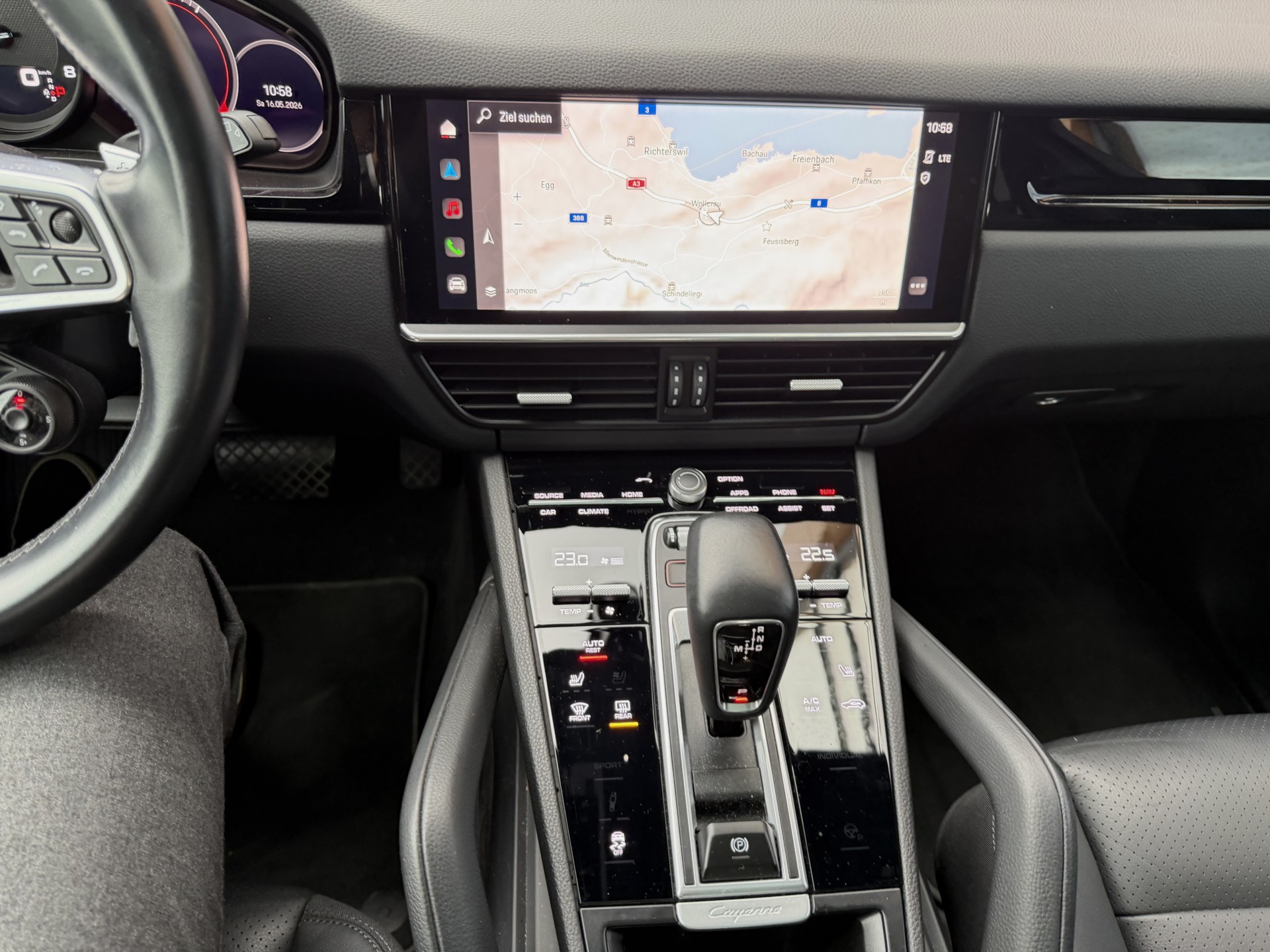 PORSCHE Cayenne 3.0 V6-showroom-element-3