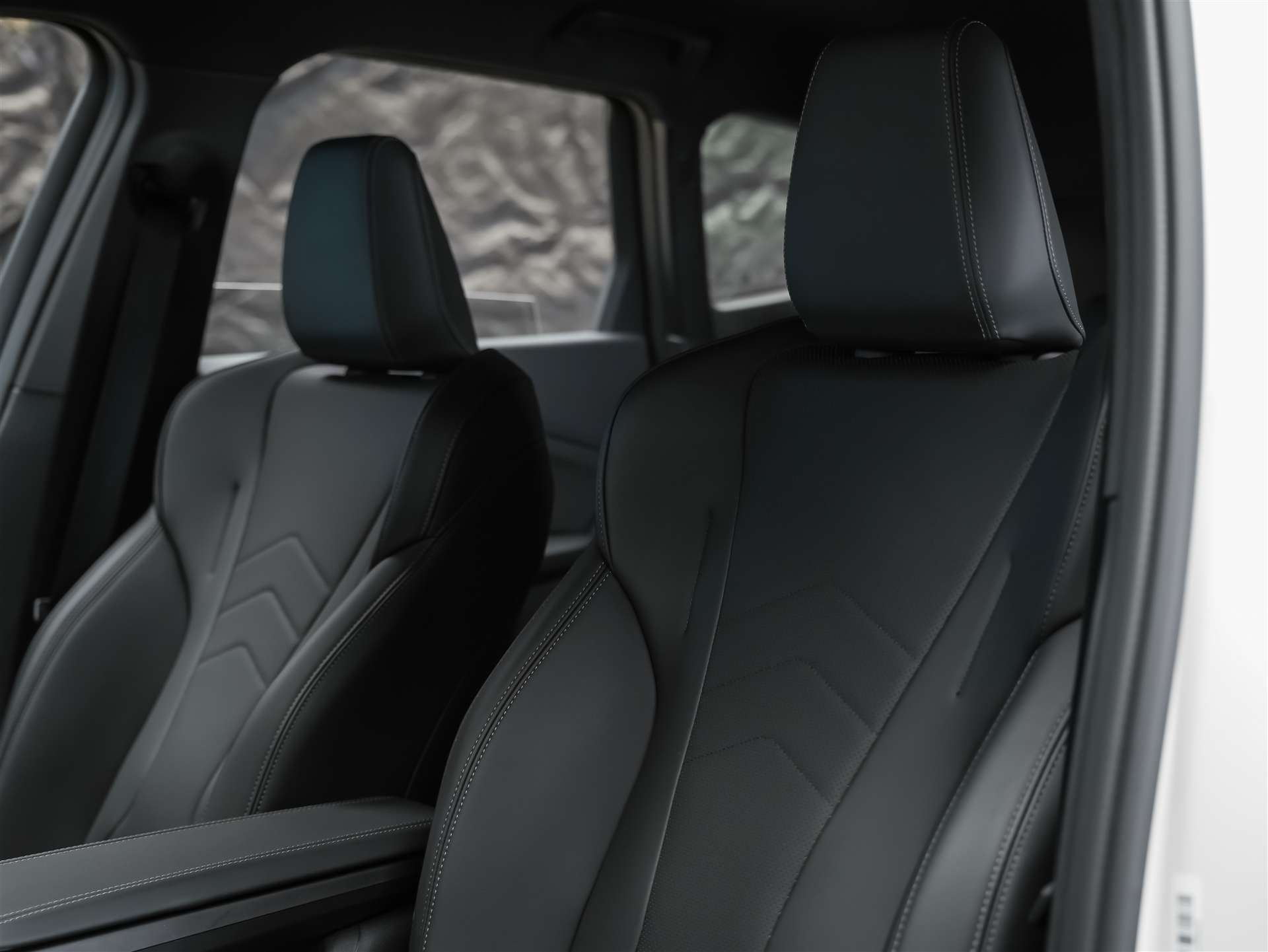 BMW X1 xDrive 23i 48V M Sport *20" Felgen*Harman/Kardon*El. Sitze mit Memory*-image-9
