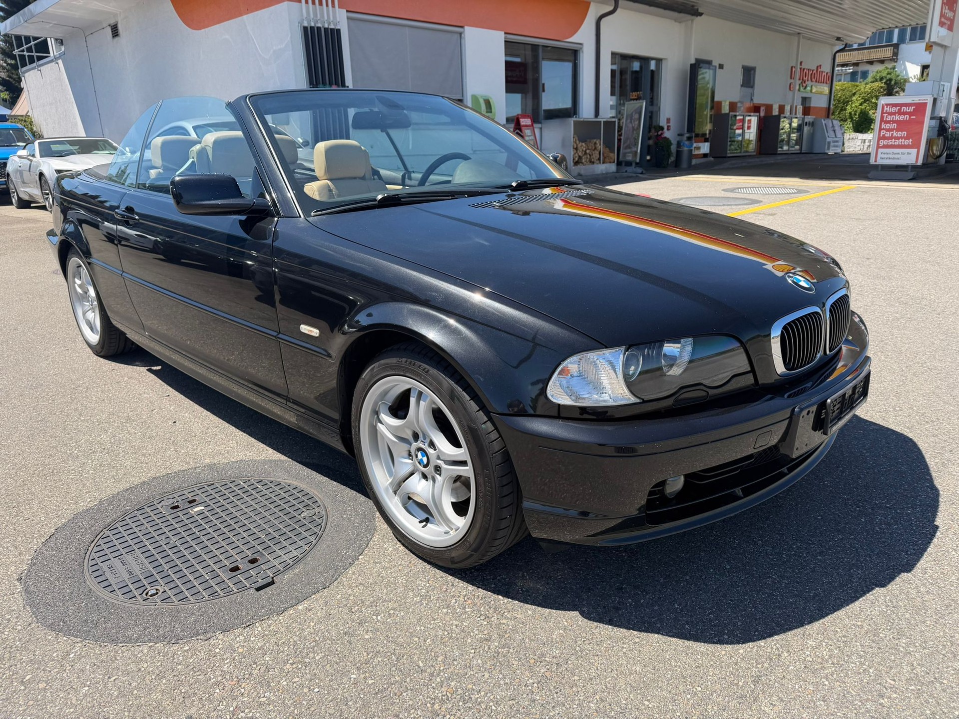 BMW 325Ci Cabriolet-image-19