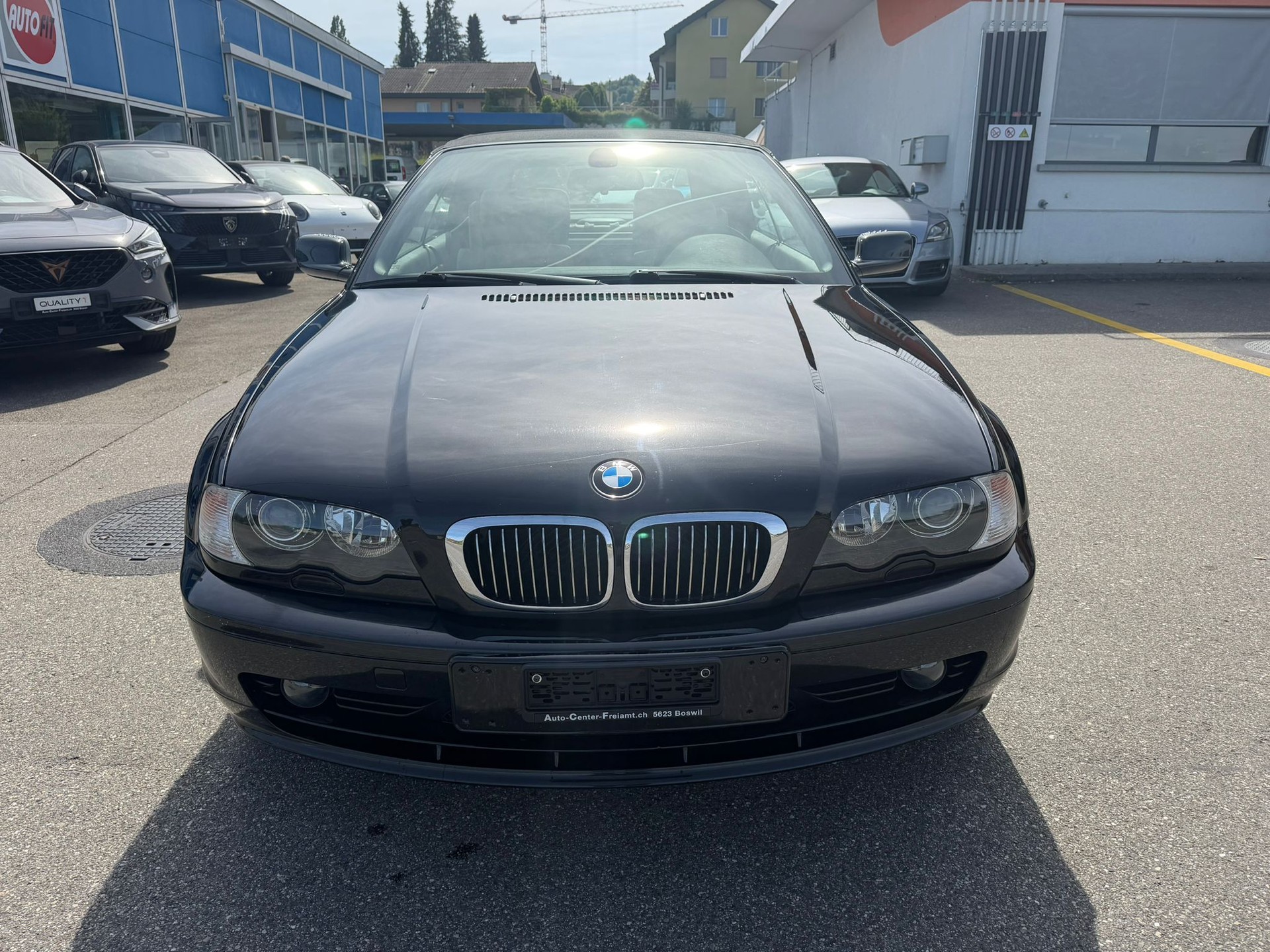 BMW 325Ci Cabriolet-image-7