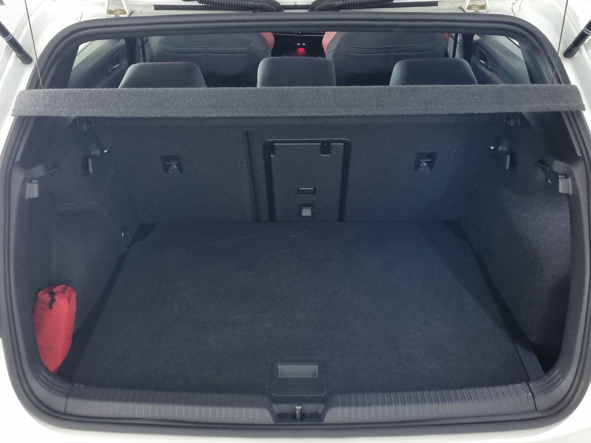 VW Golf 2.0 TSI GTI DSG-image-15