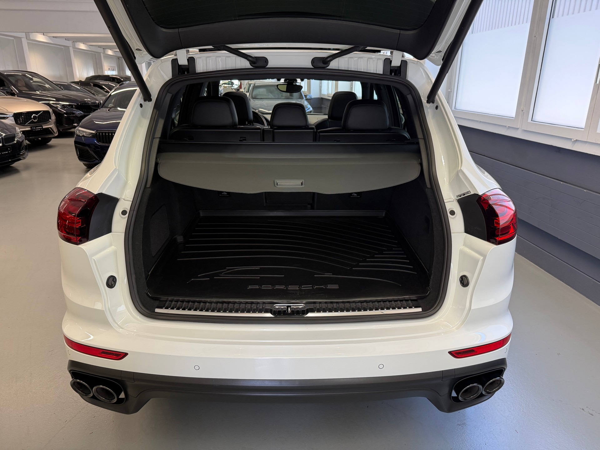 PORSCHE Cayenne Diesel-image-5