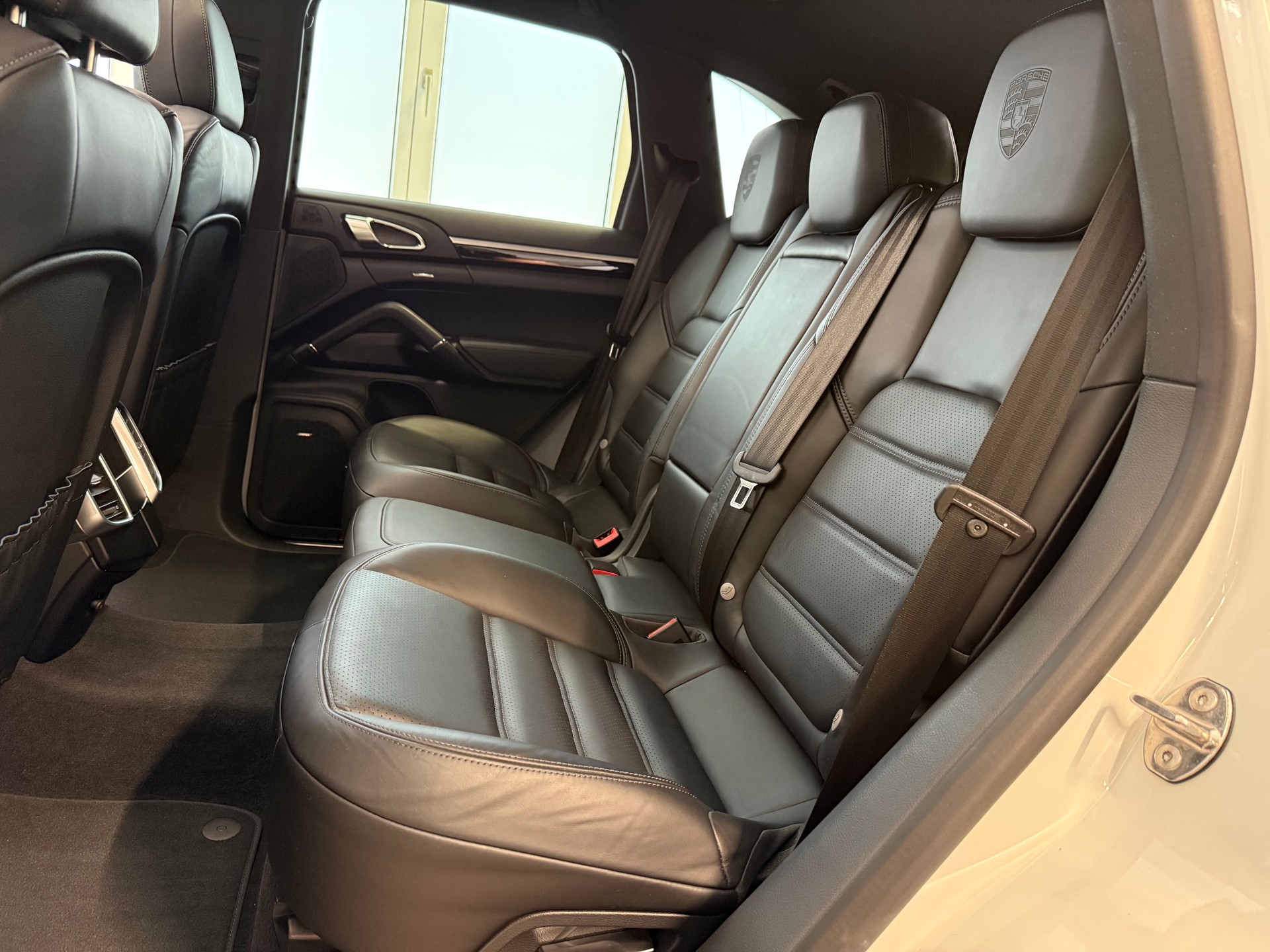 PORSCHE Cayenne Diesel-image-20