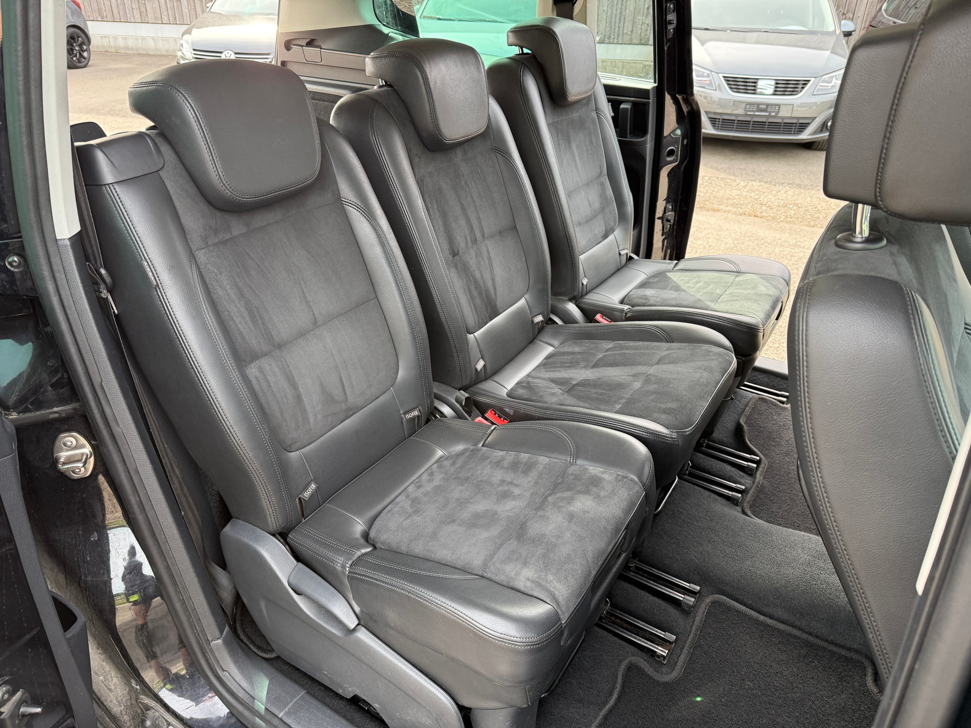 VW Sharan 2.0 TDI BlueMotion Technology Highline DSG-image-13