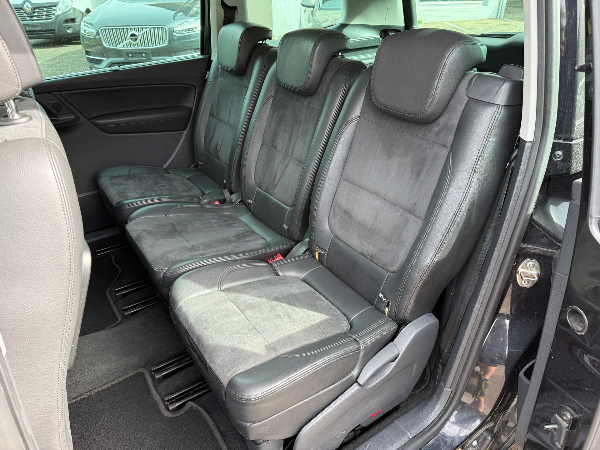 VW Sharan 2.0 TDI BlueMotion Technology Highline DSG-image-11